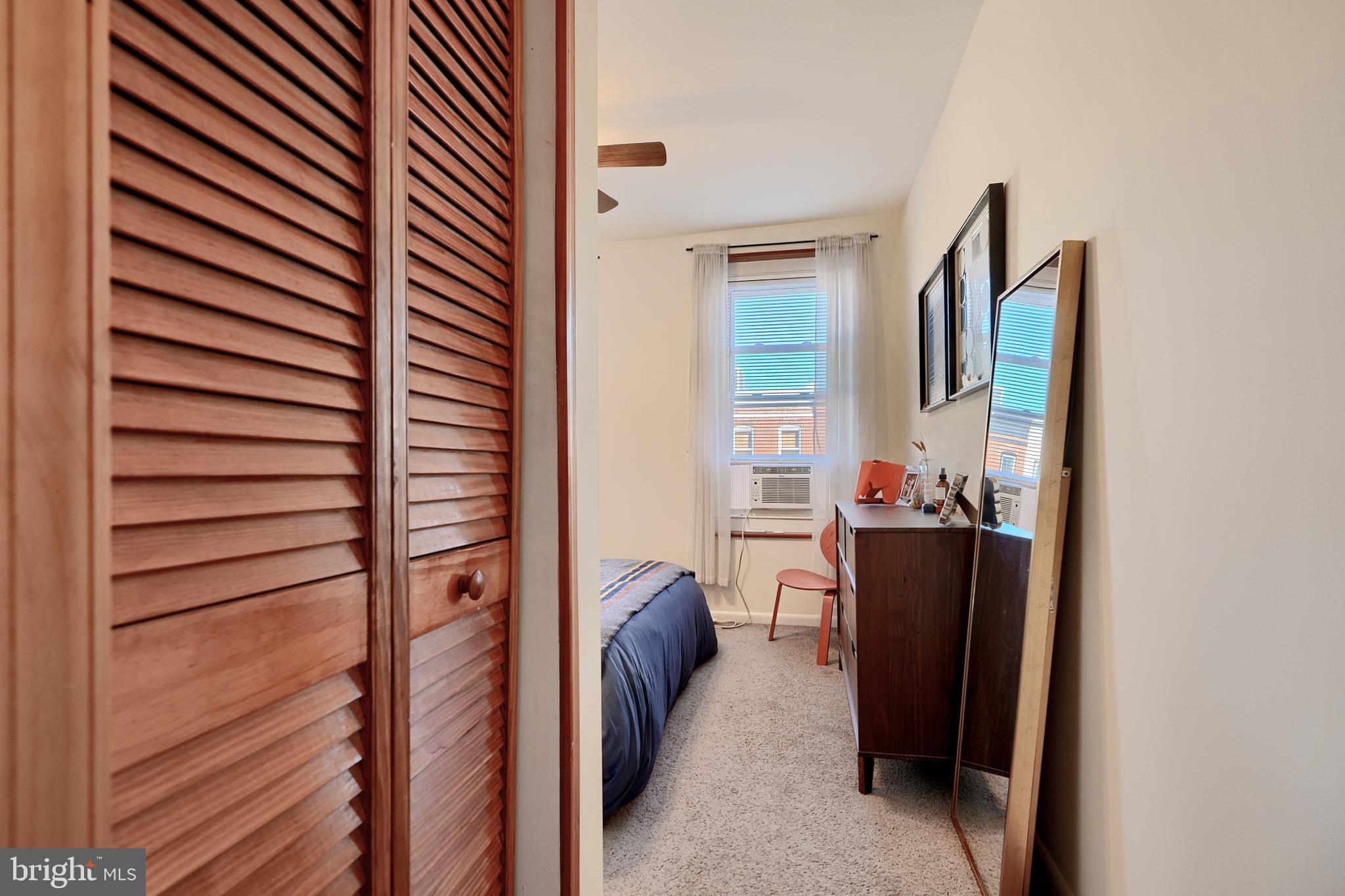 525 E Fort Ave