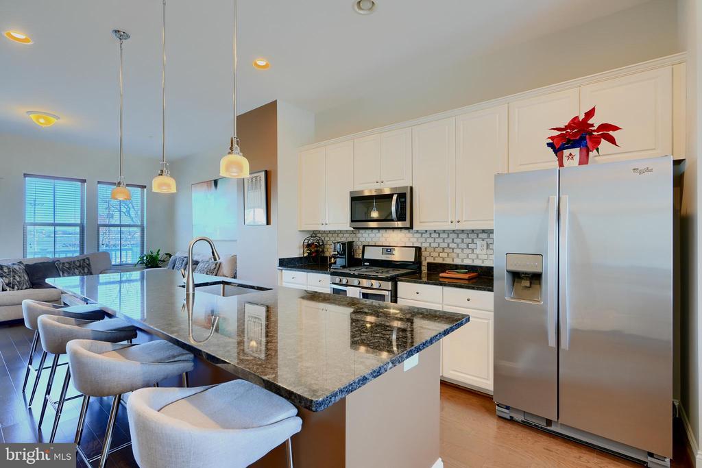 1614 Rampart Mews