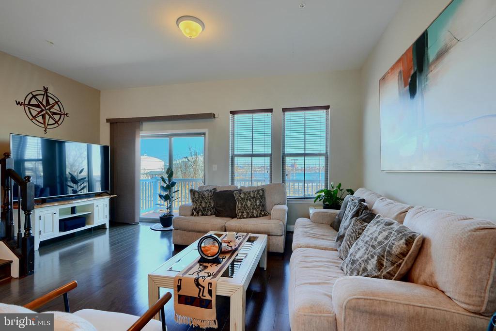 1614 Rampart Mews