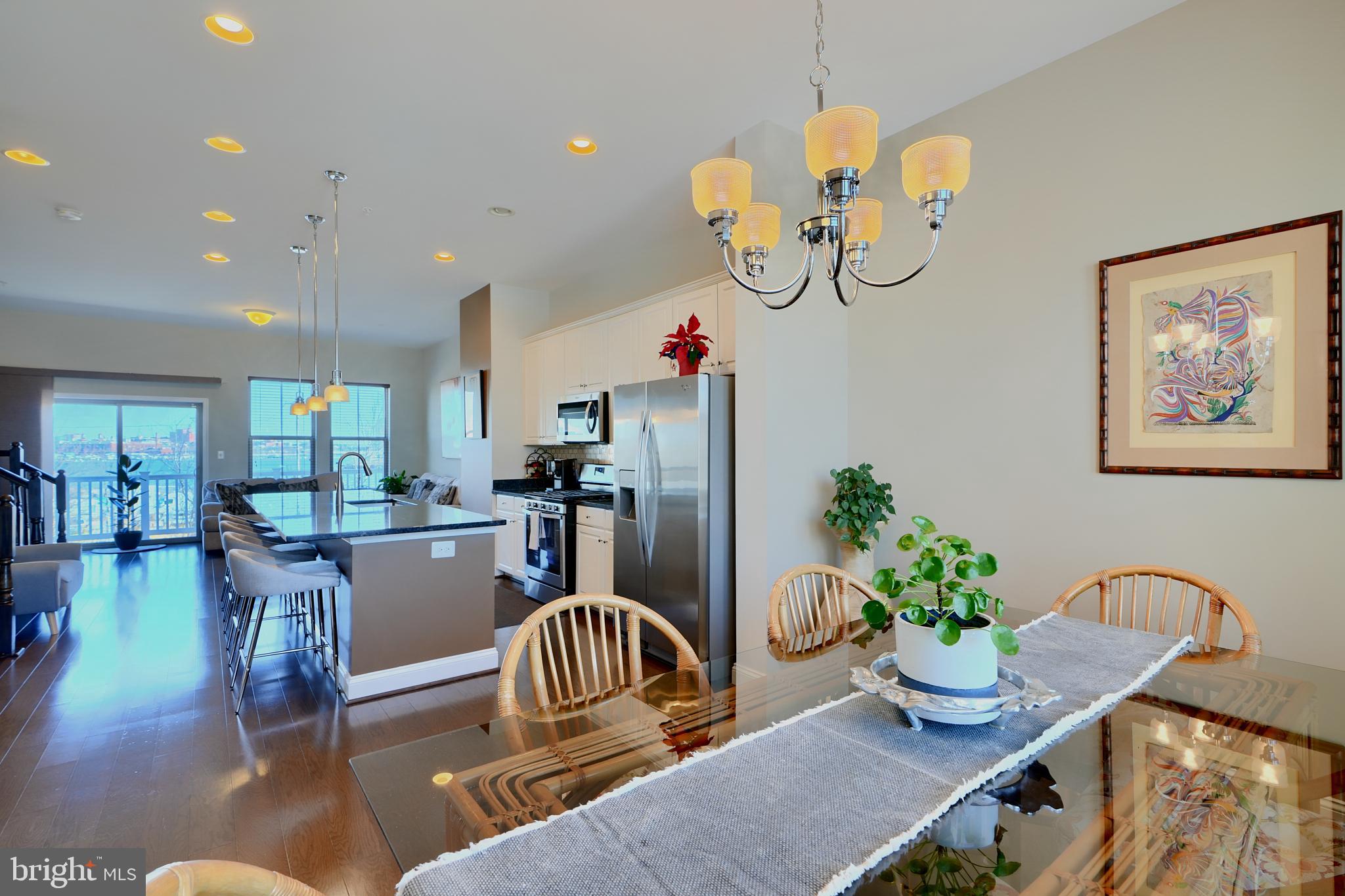 1614 Rampart Mews