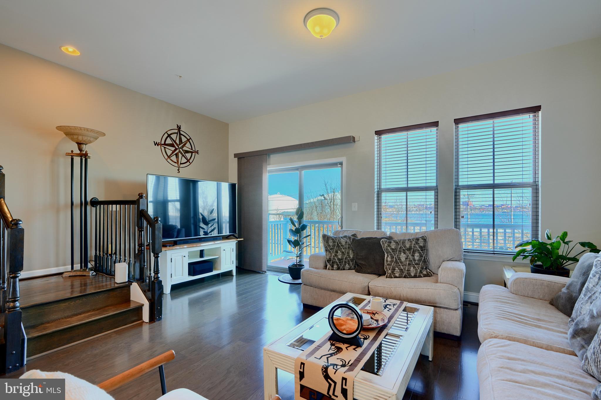 1614 Rampart Mews