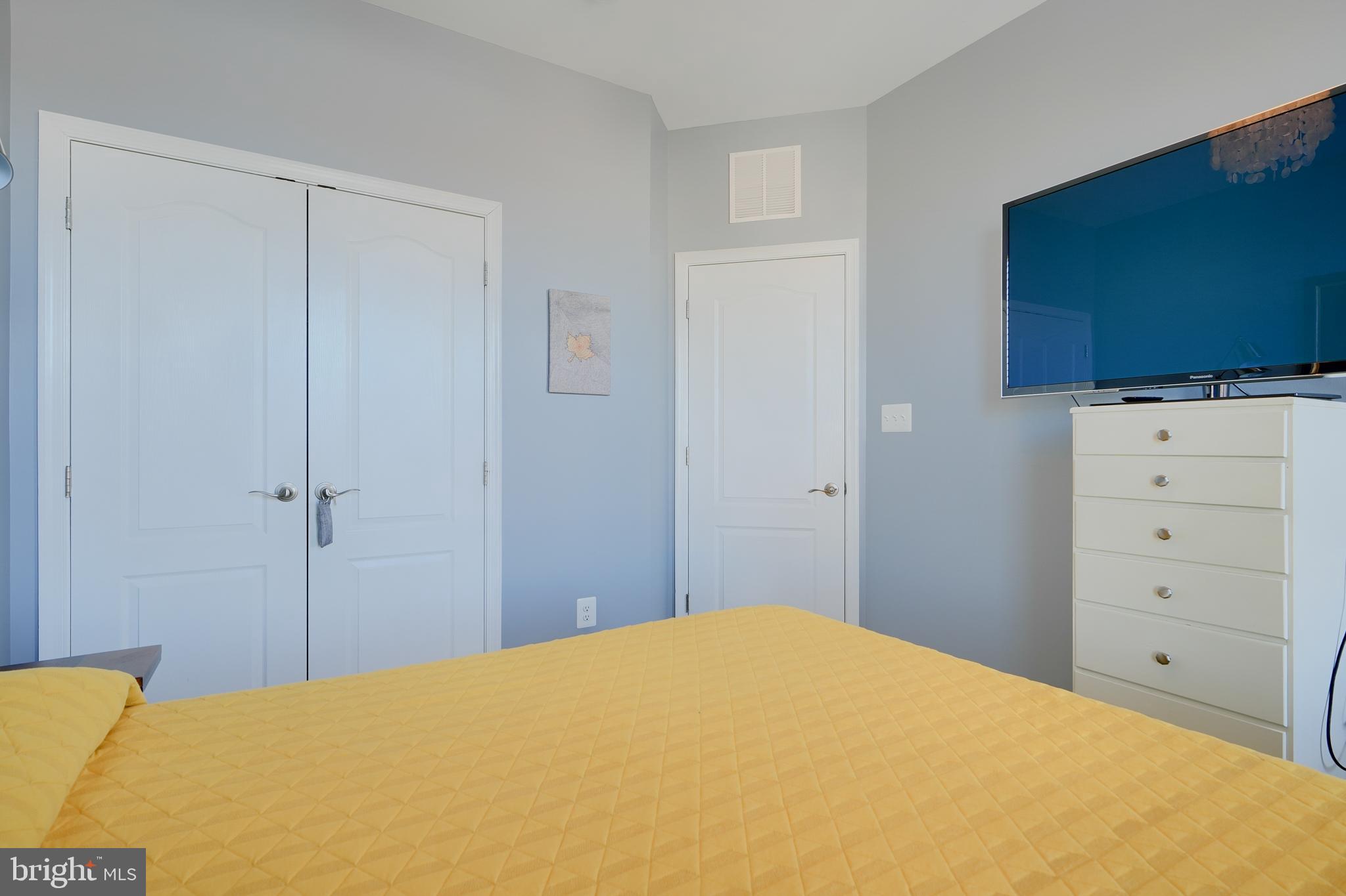1614 Rampart Mews