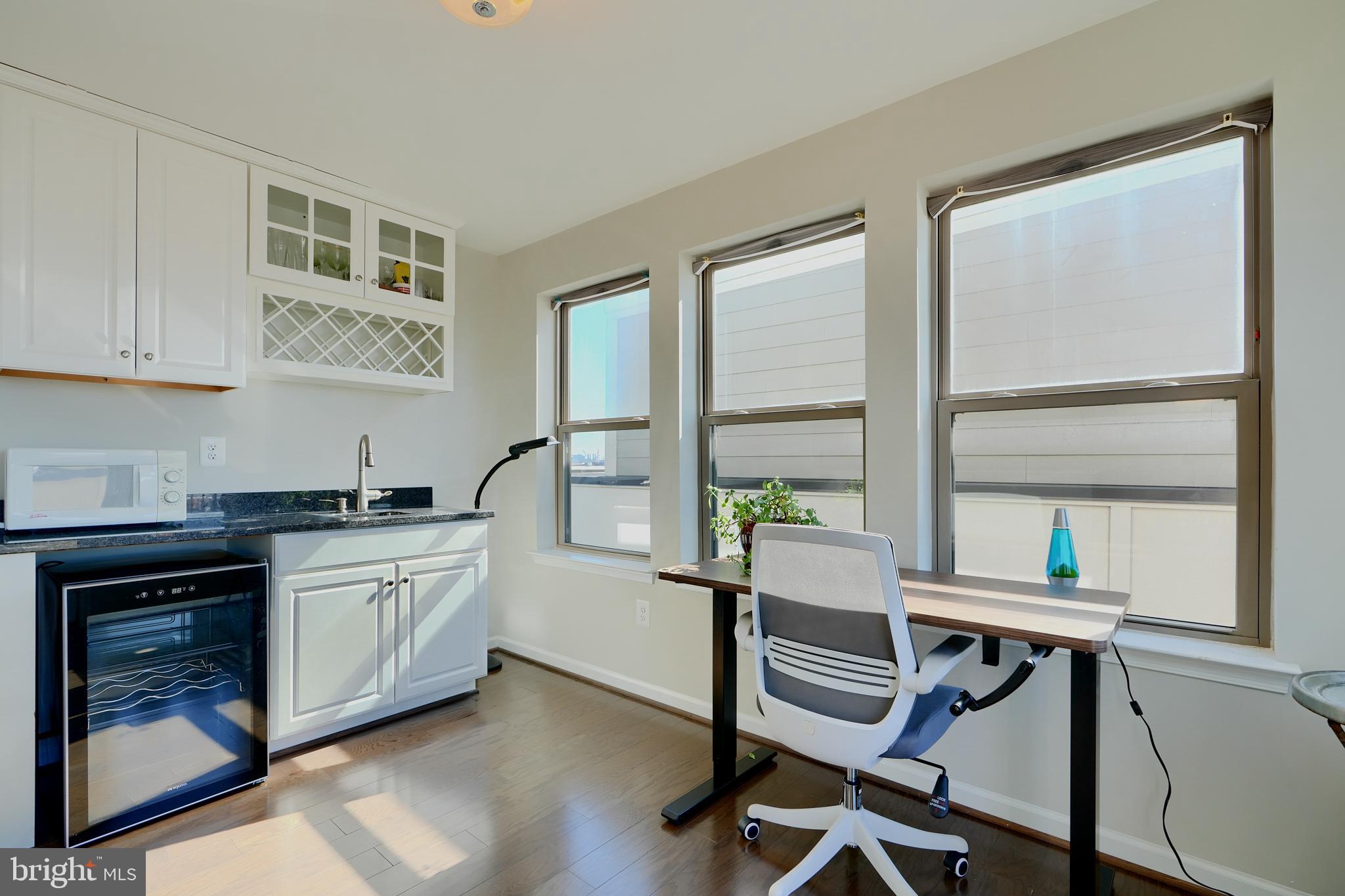 1614 Rampart Mews