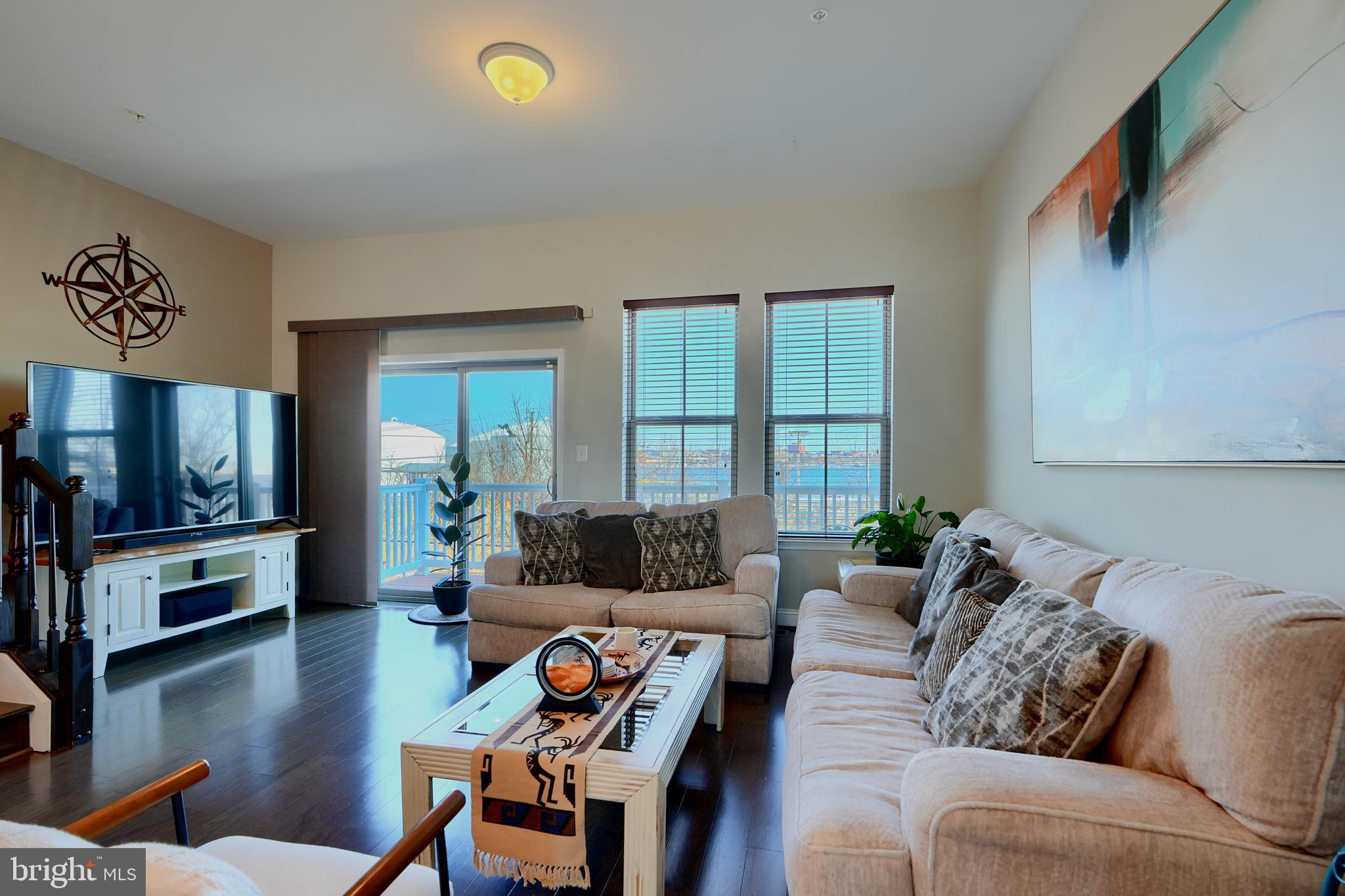 1614 Rampart Mews