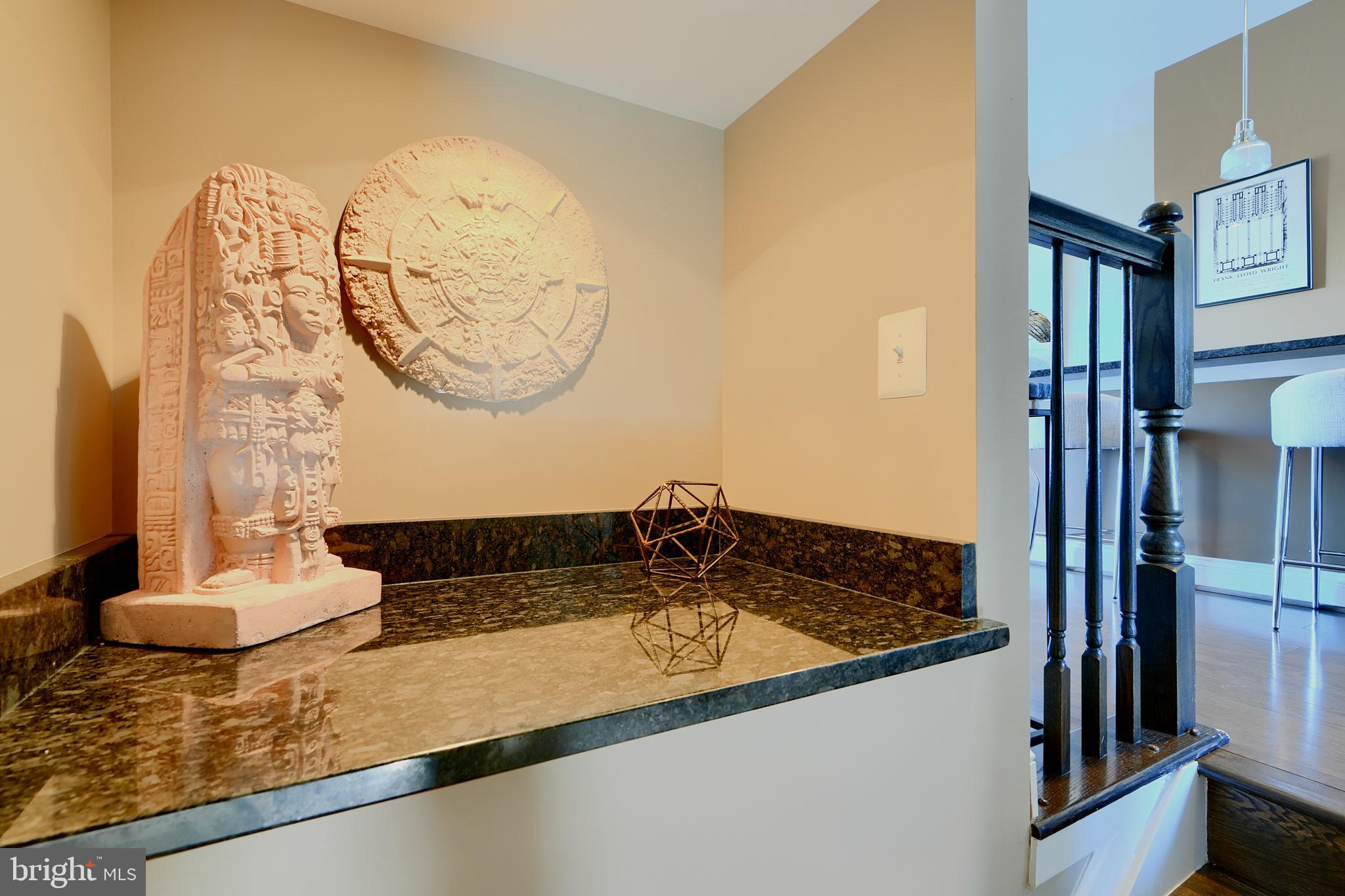 1614 Rampart Mews