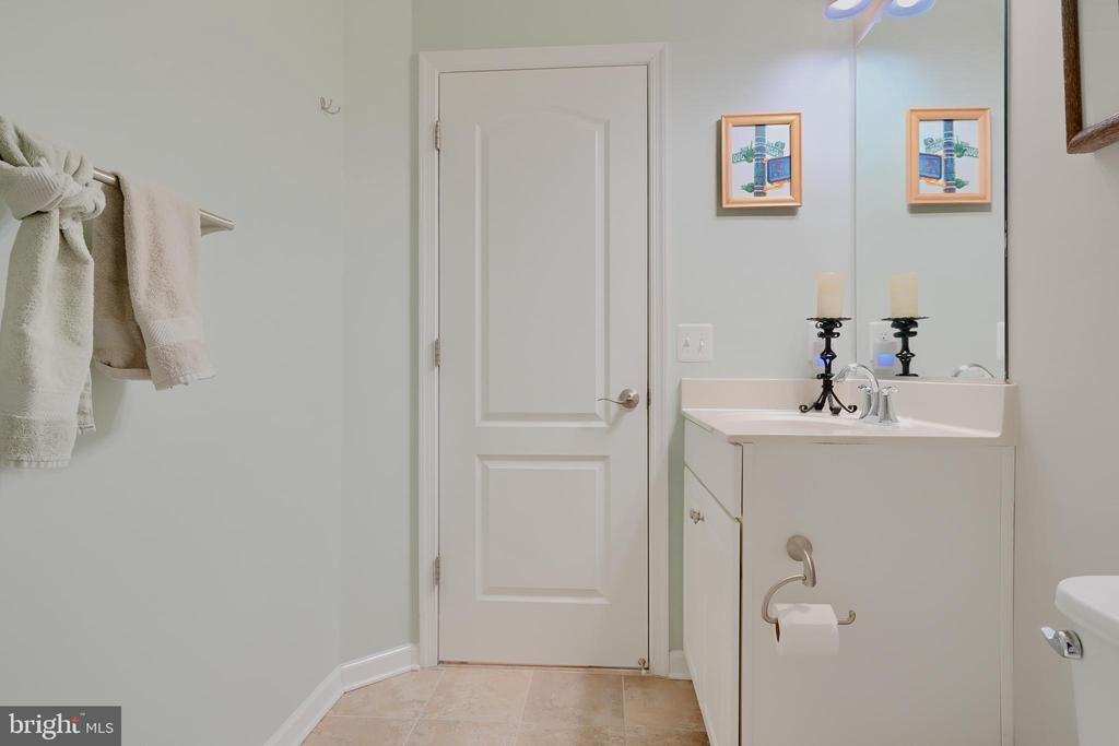 1614 Rampart Mews