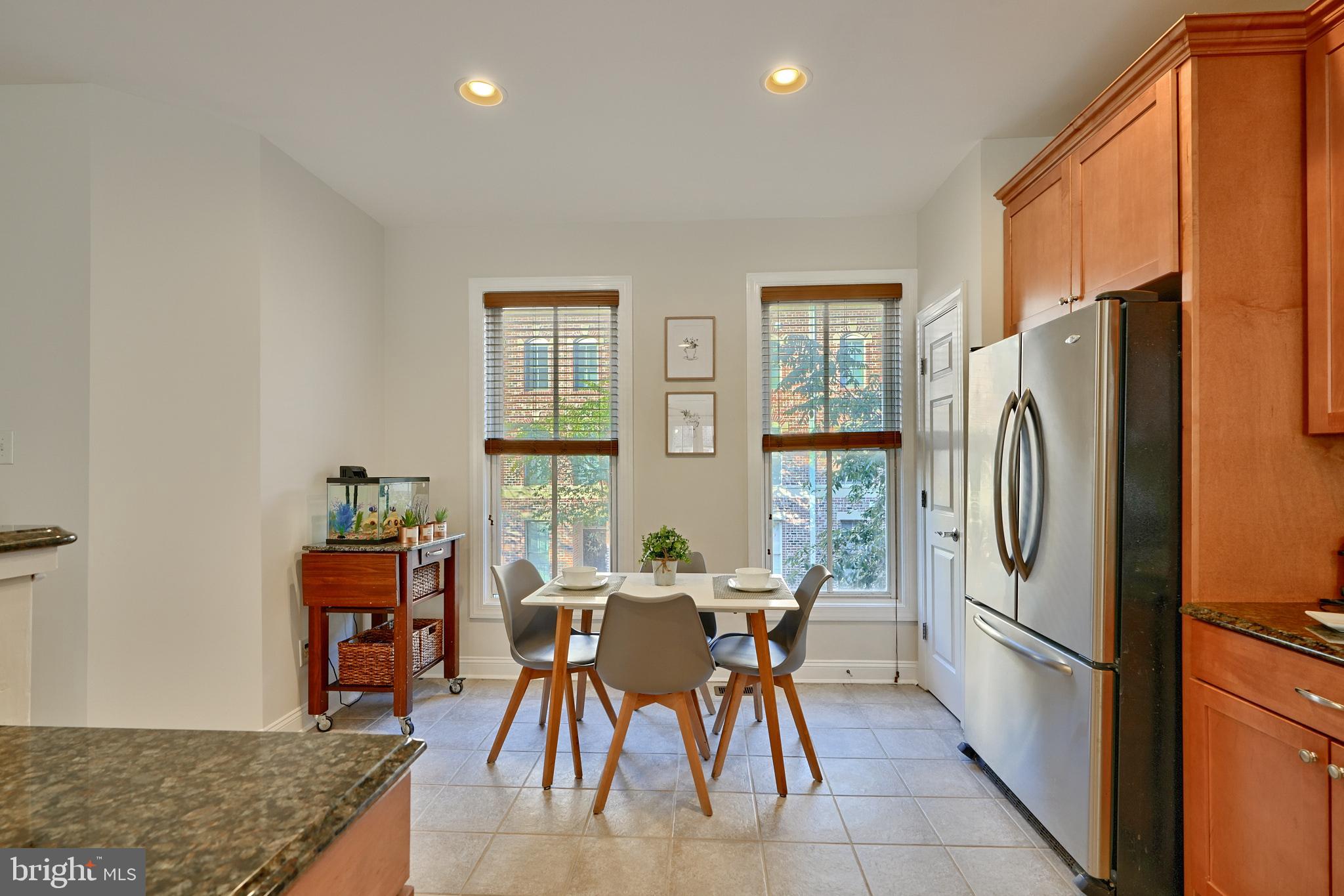 2607 Lighthouse Ln