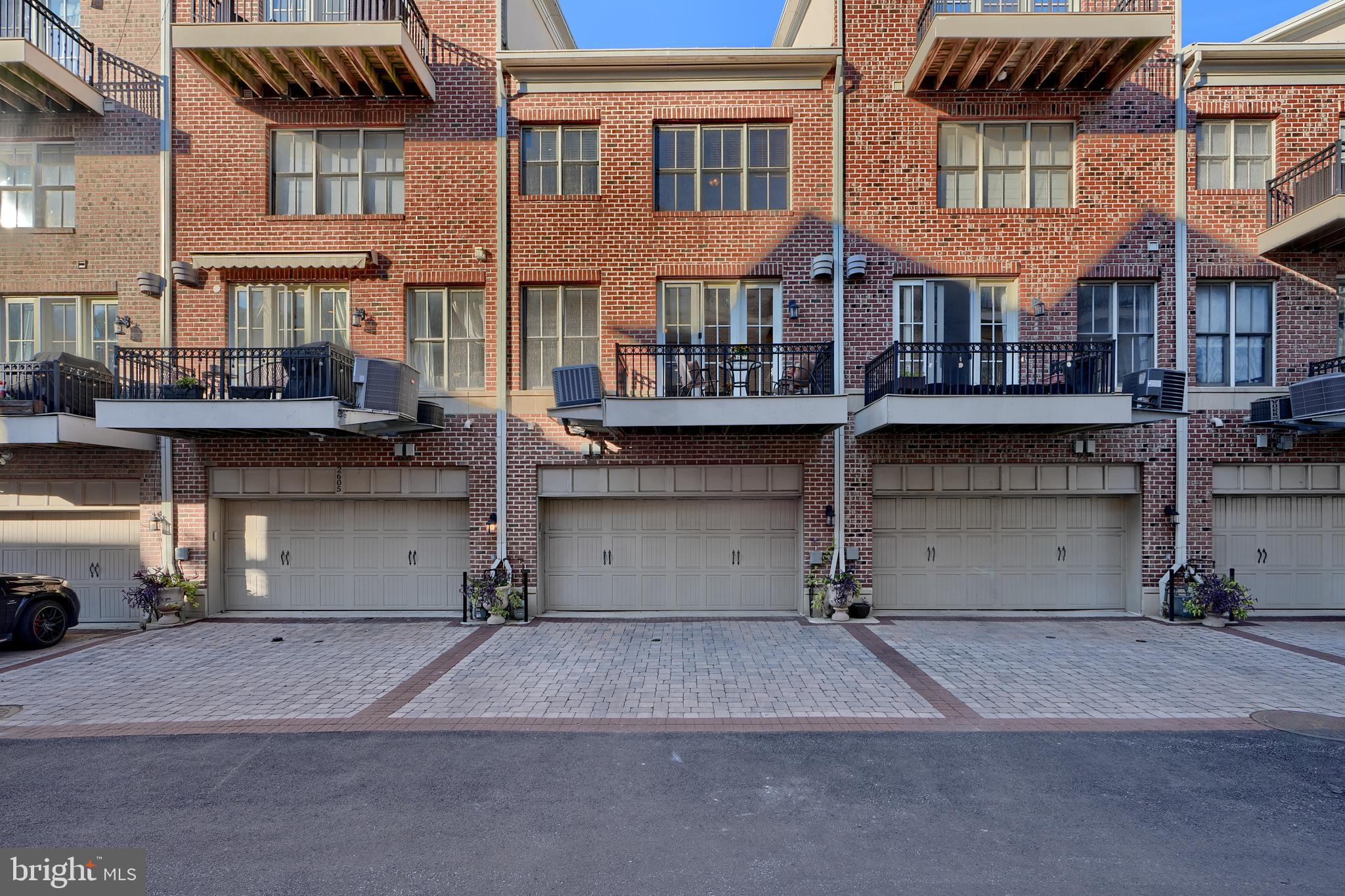2607 Lighthouse Ln