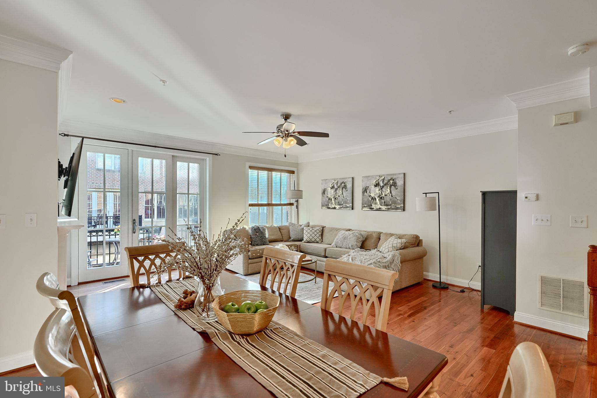 2607 Lighthouse Ln