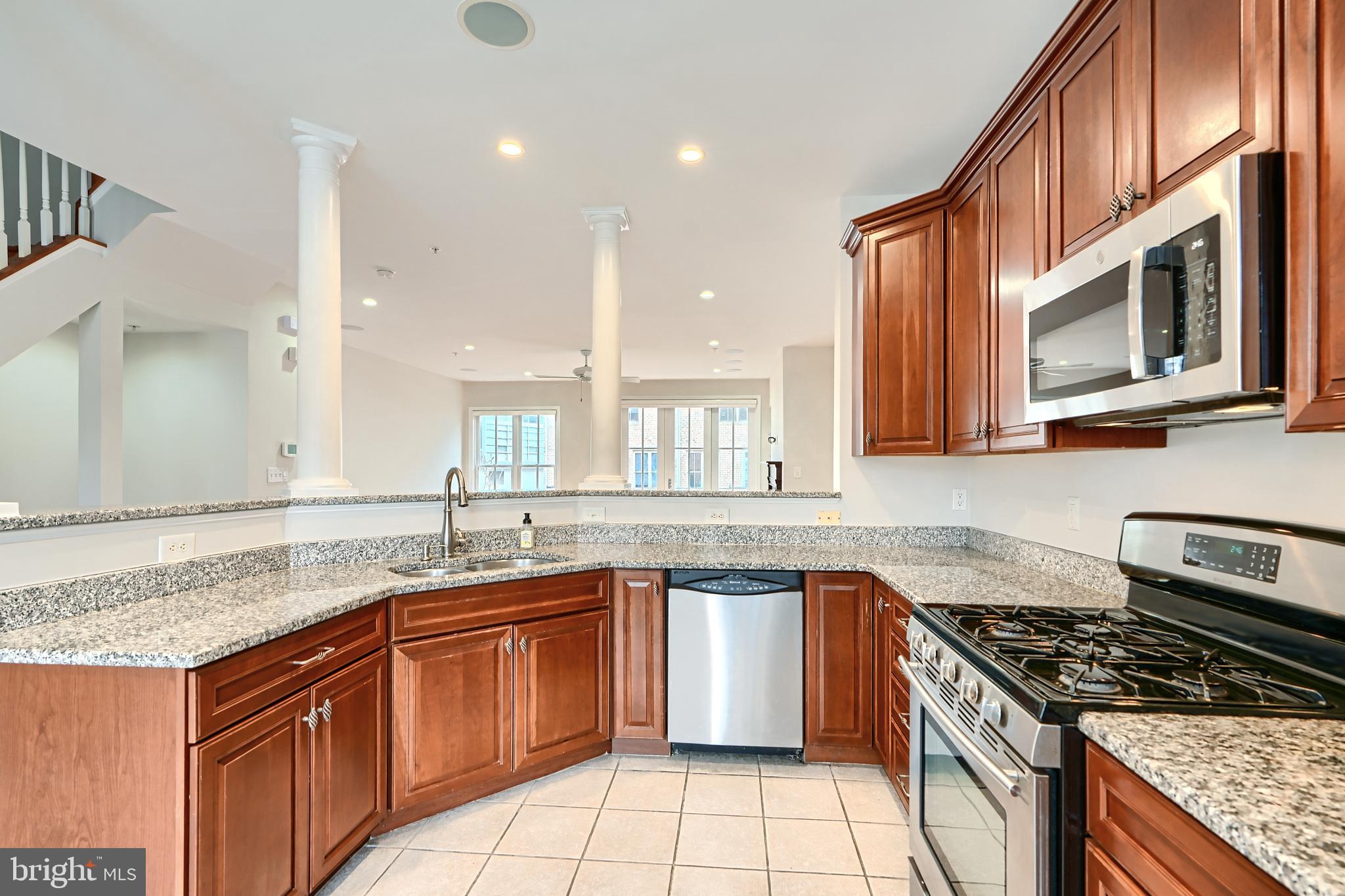 1205 Dockside Cir
