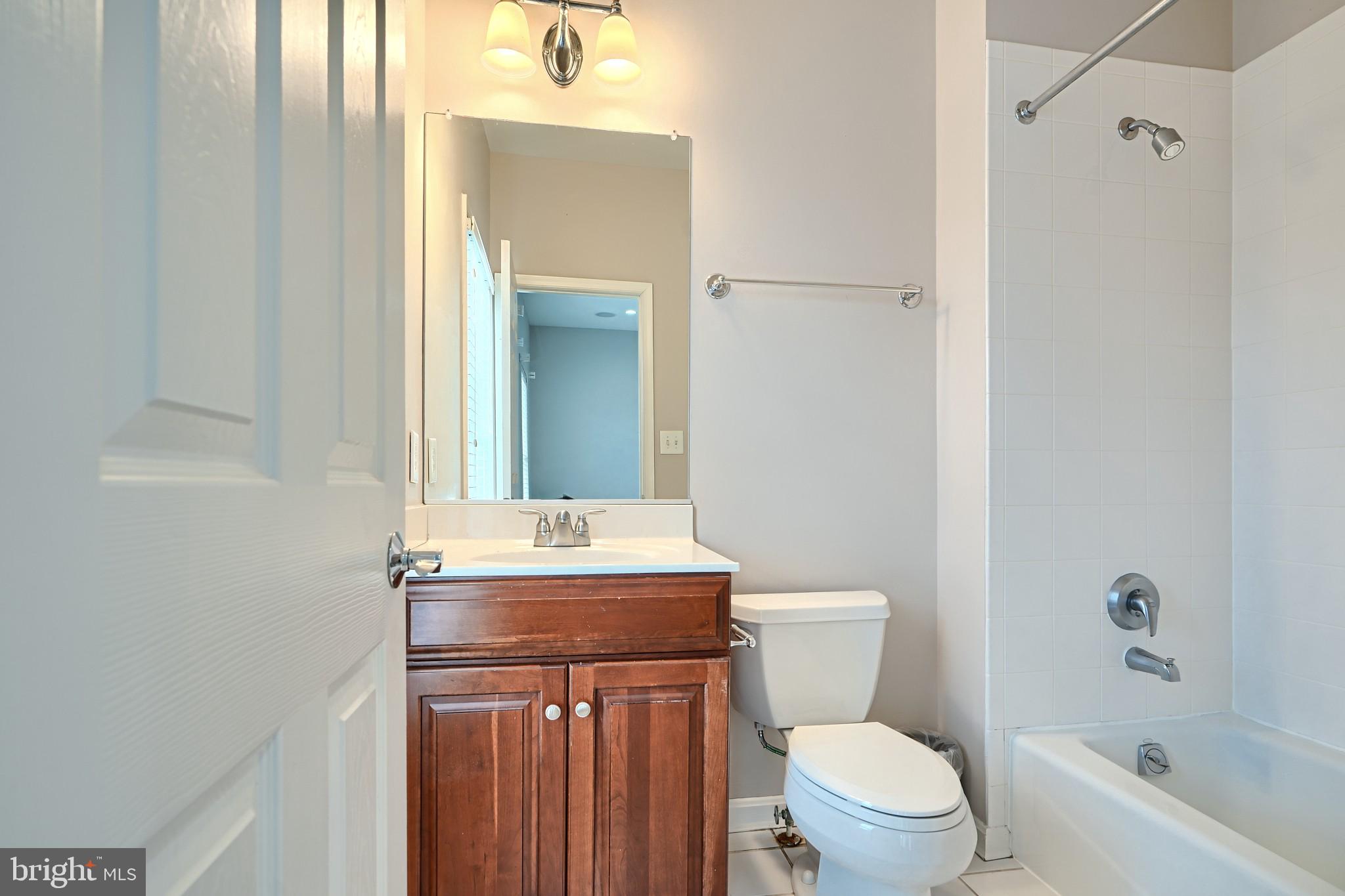 1205 Dockside Cir