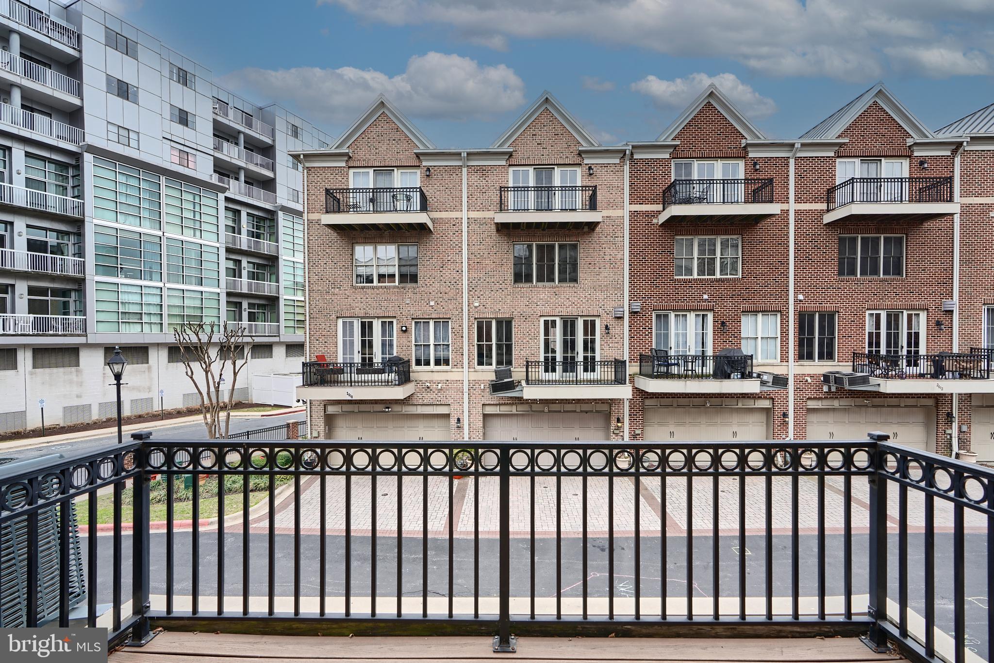 1205 Dockside Cir