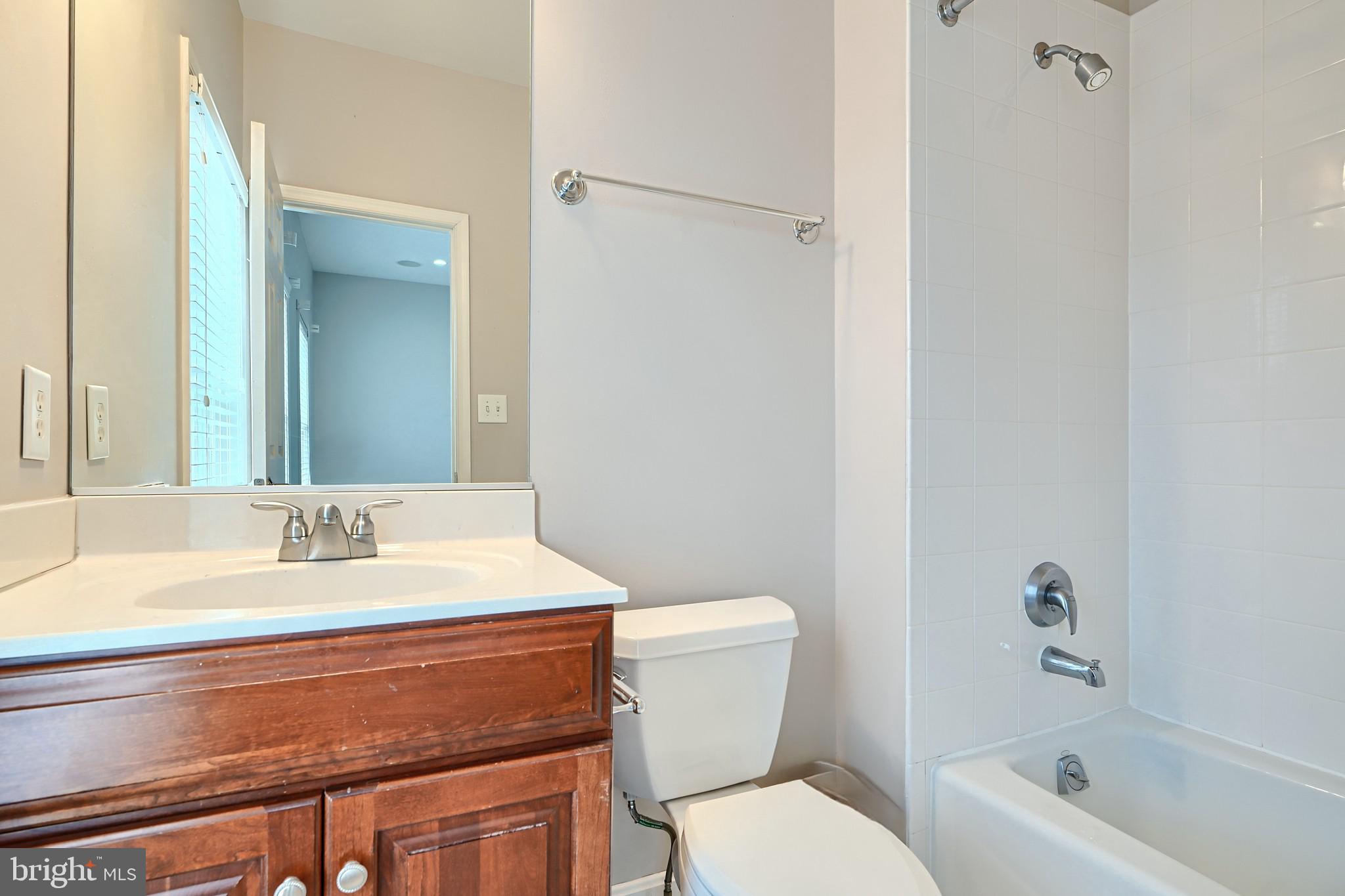 1205 Dockside Cir