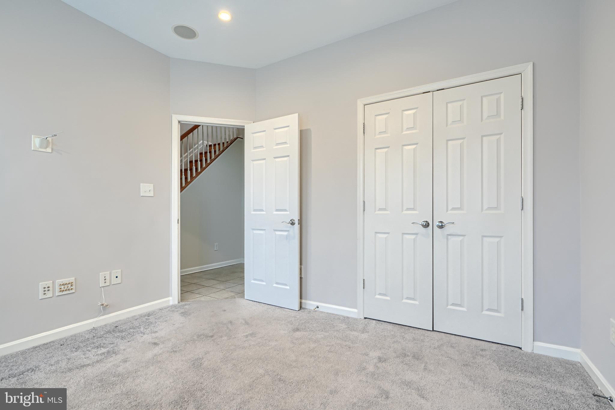 1205 Dockside Cir