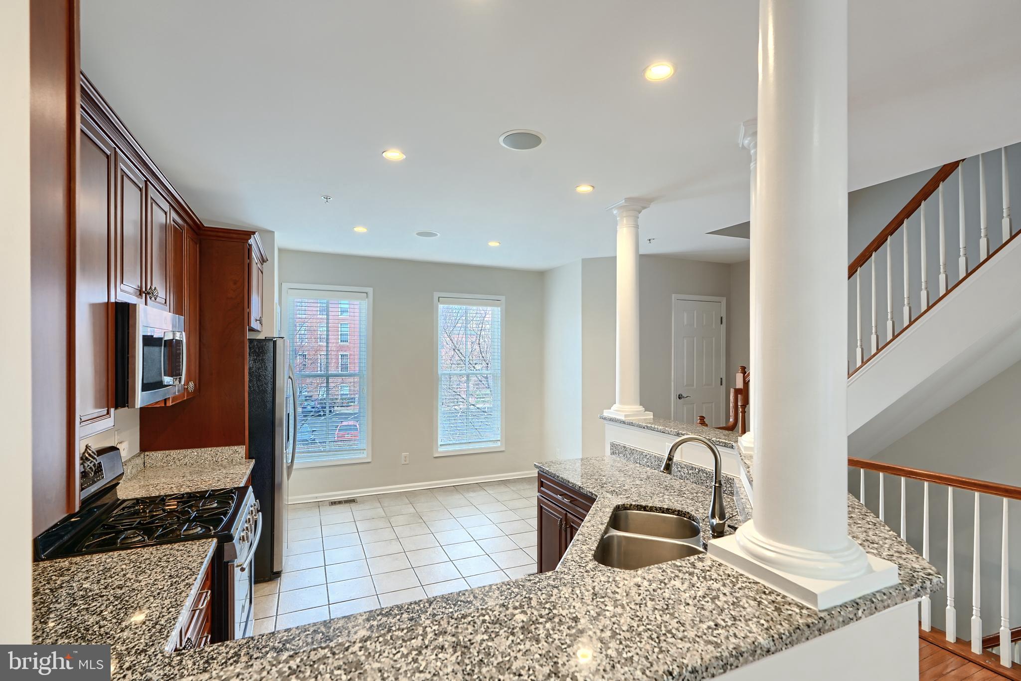 1205 Dockside Cir