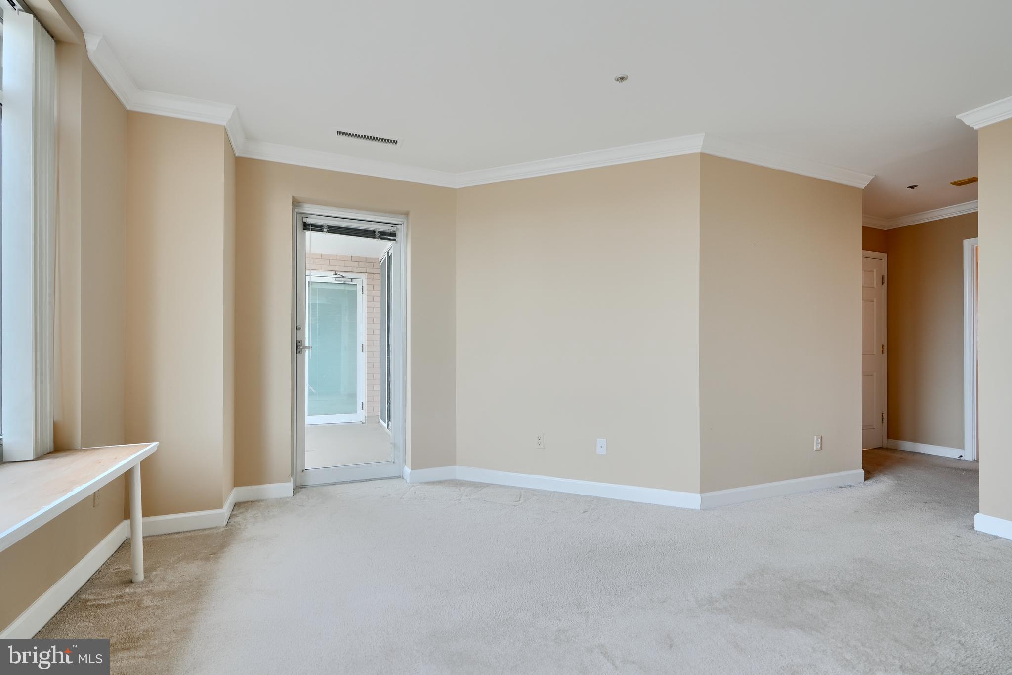 100 Harborview Dr #609
