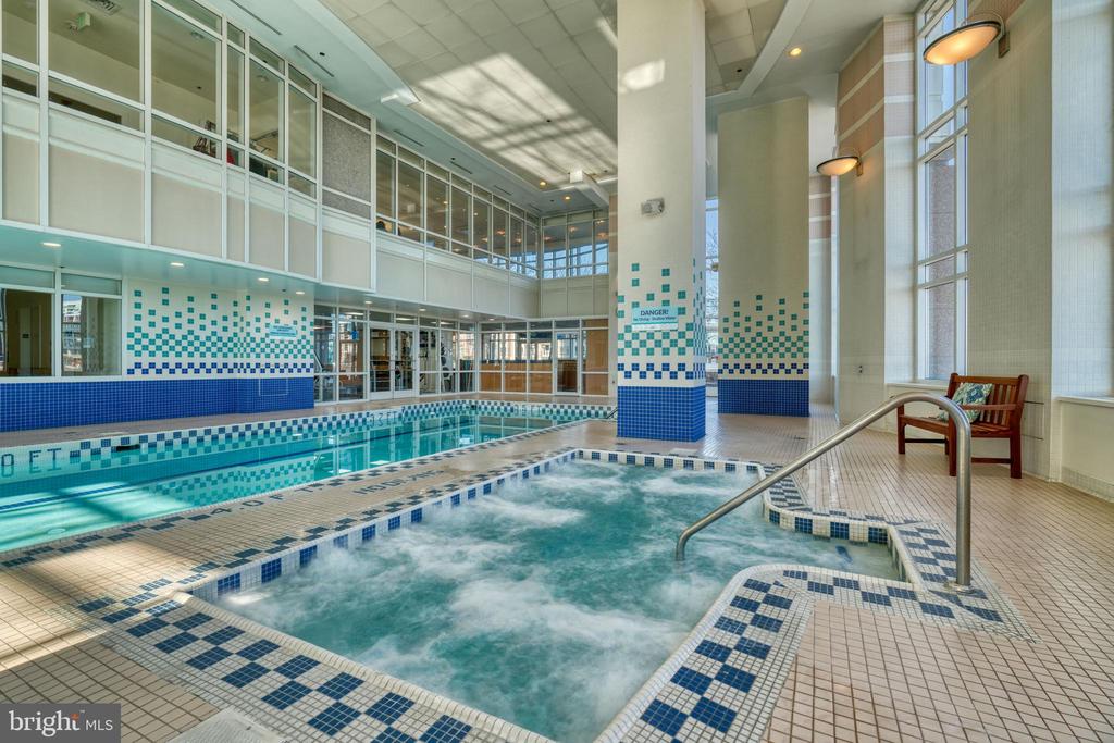 100 Harborview Dr #609