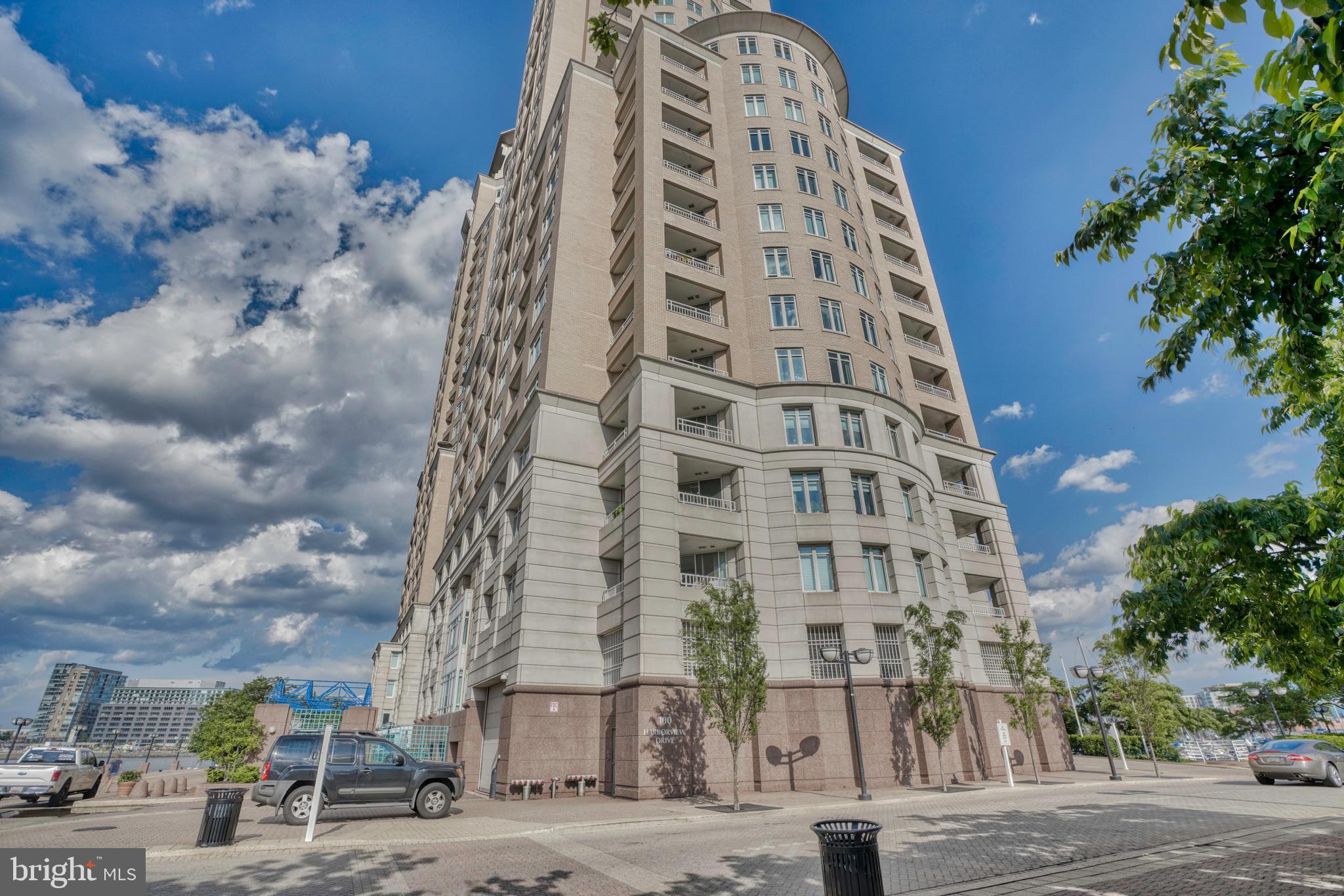 100 Harborview Dr #609