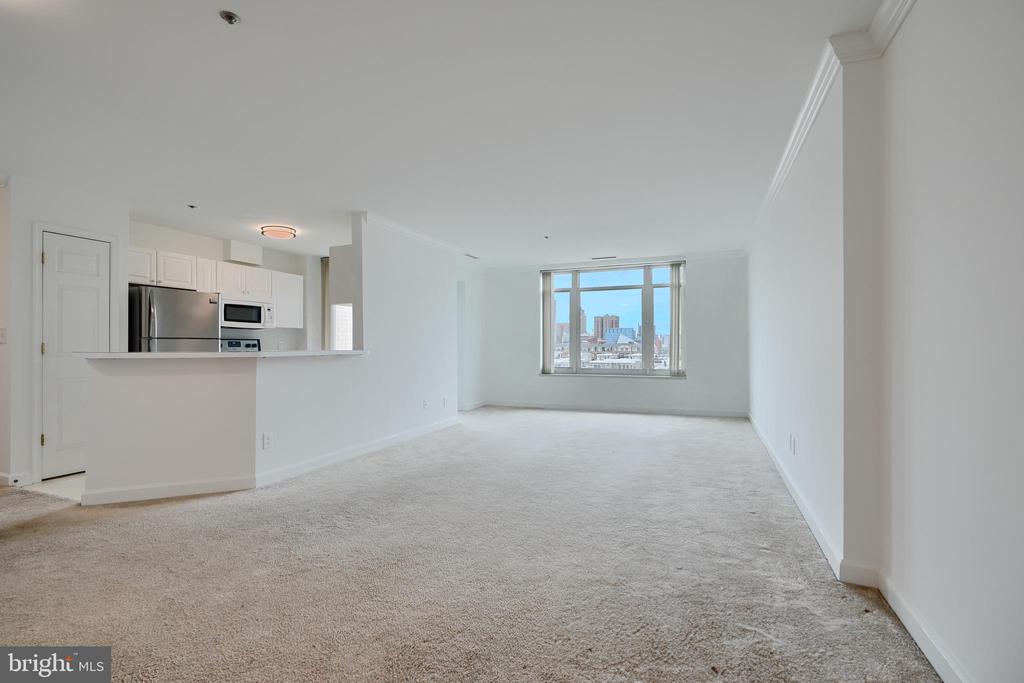 100 Harborview Dr #609