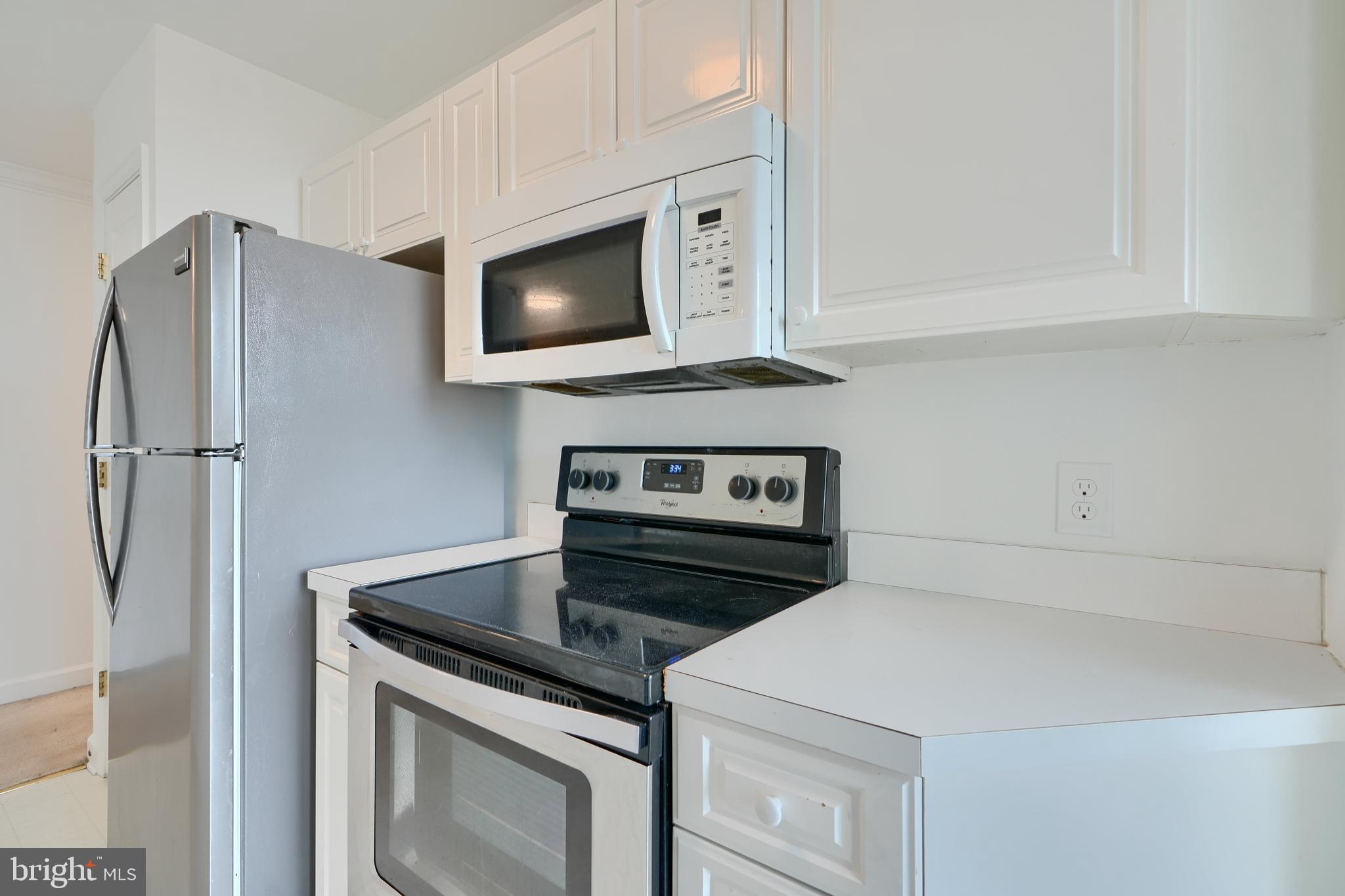 100 Harborview Dr #609