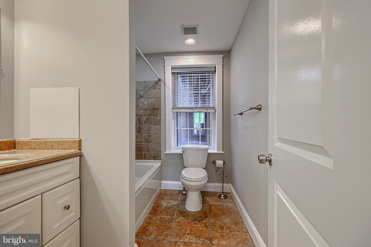 135 E West St