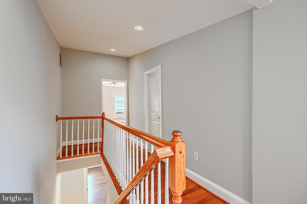 135 E West St
