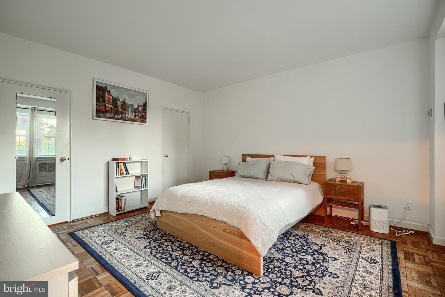 3601 Greenway #303