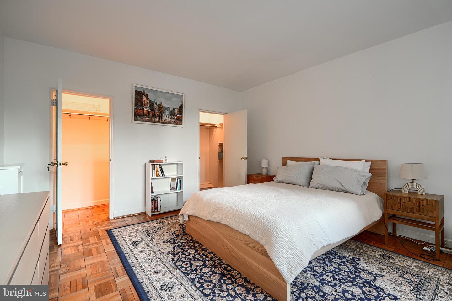 3601 Greenway #303