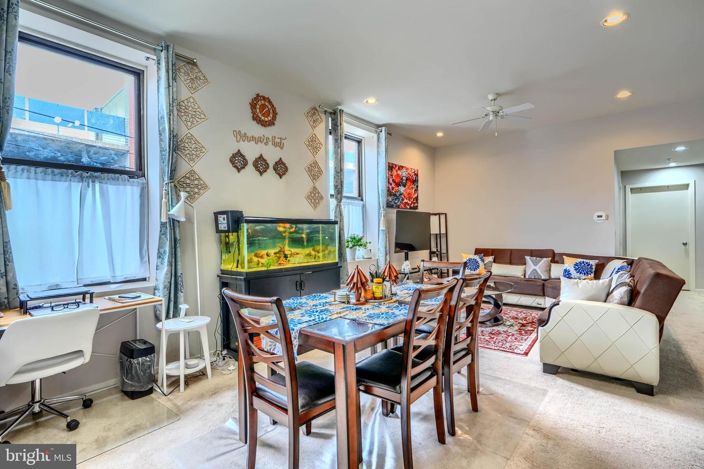 1211 LIGHT ST #208