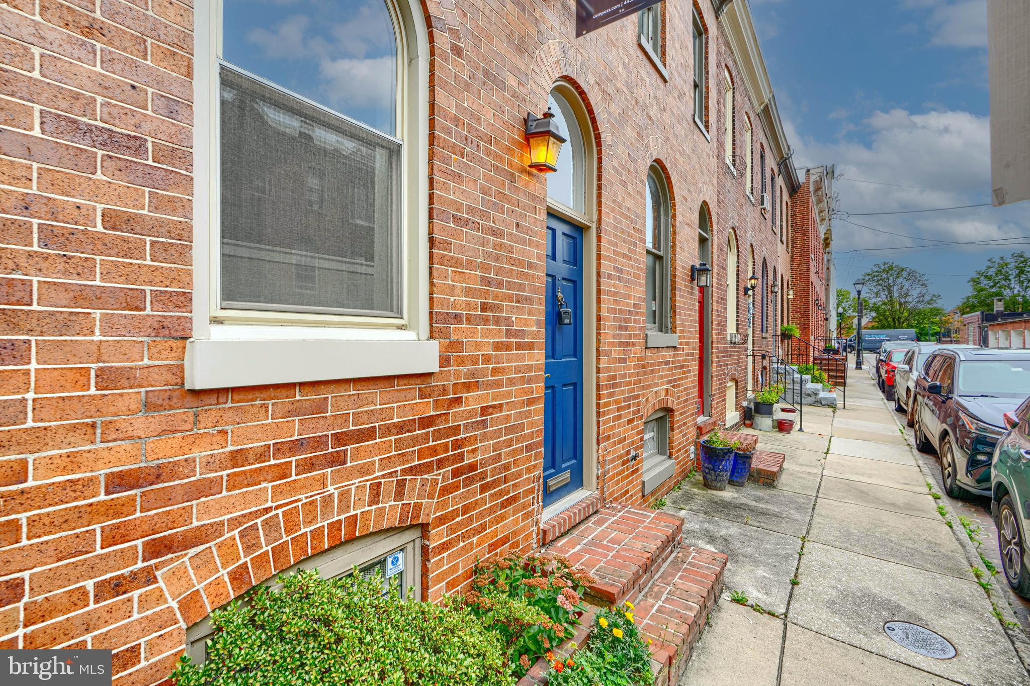 417 GRINDALL STREET