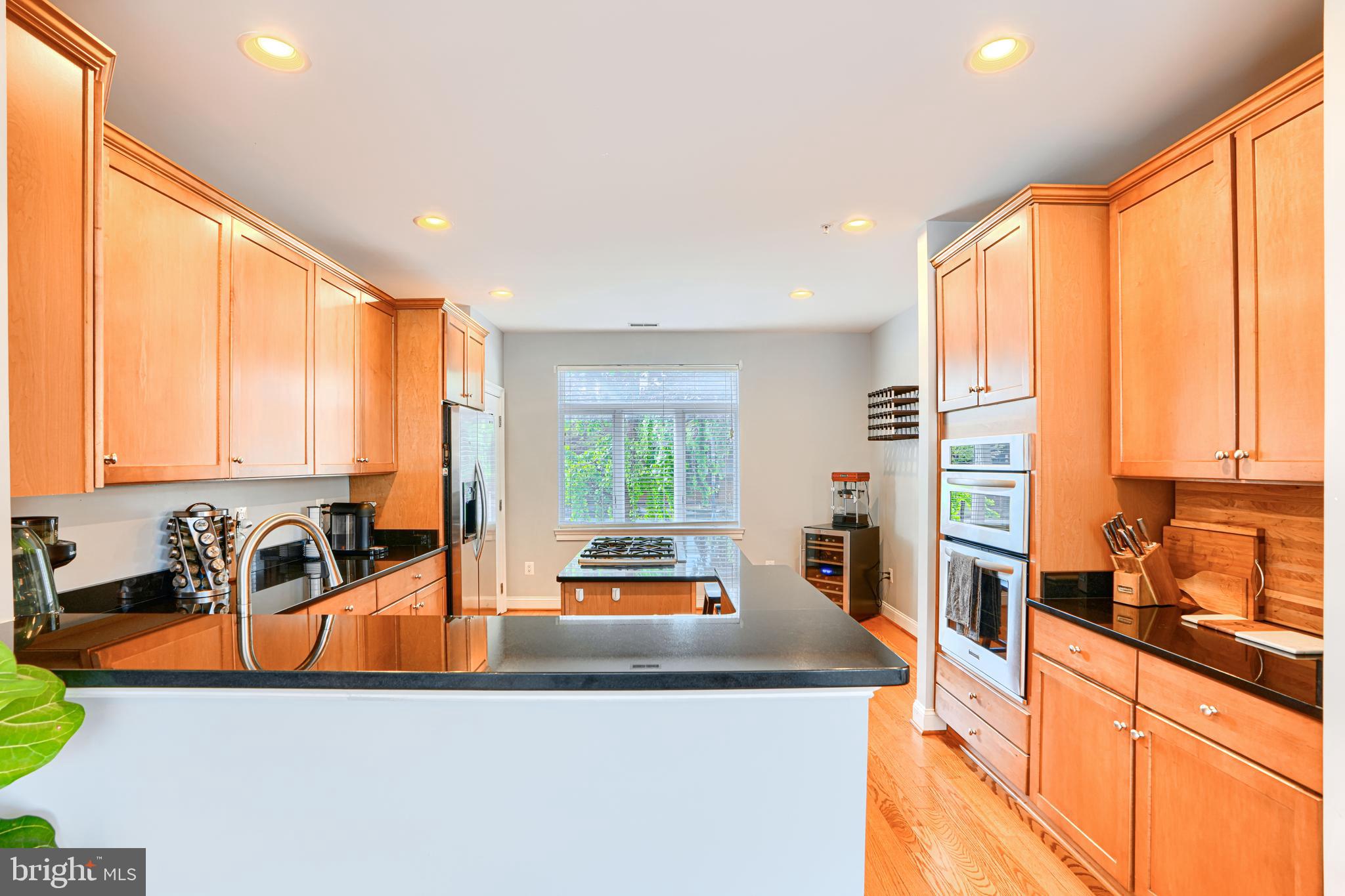 900 VALENCIA COURT 188
