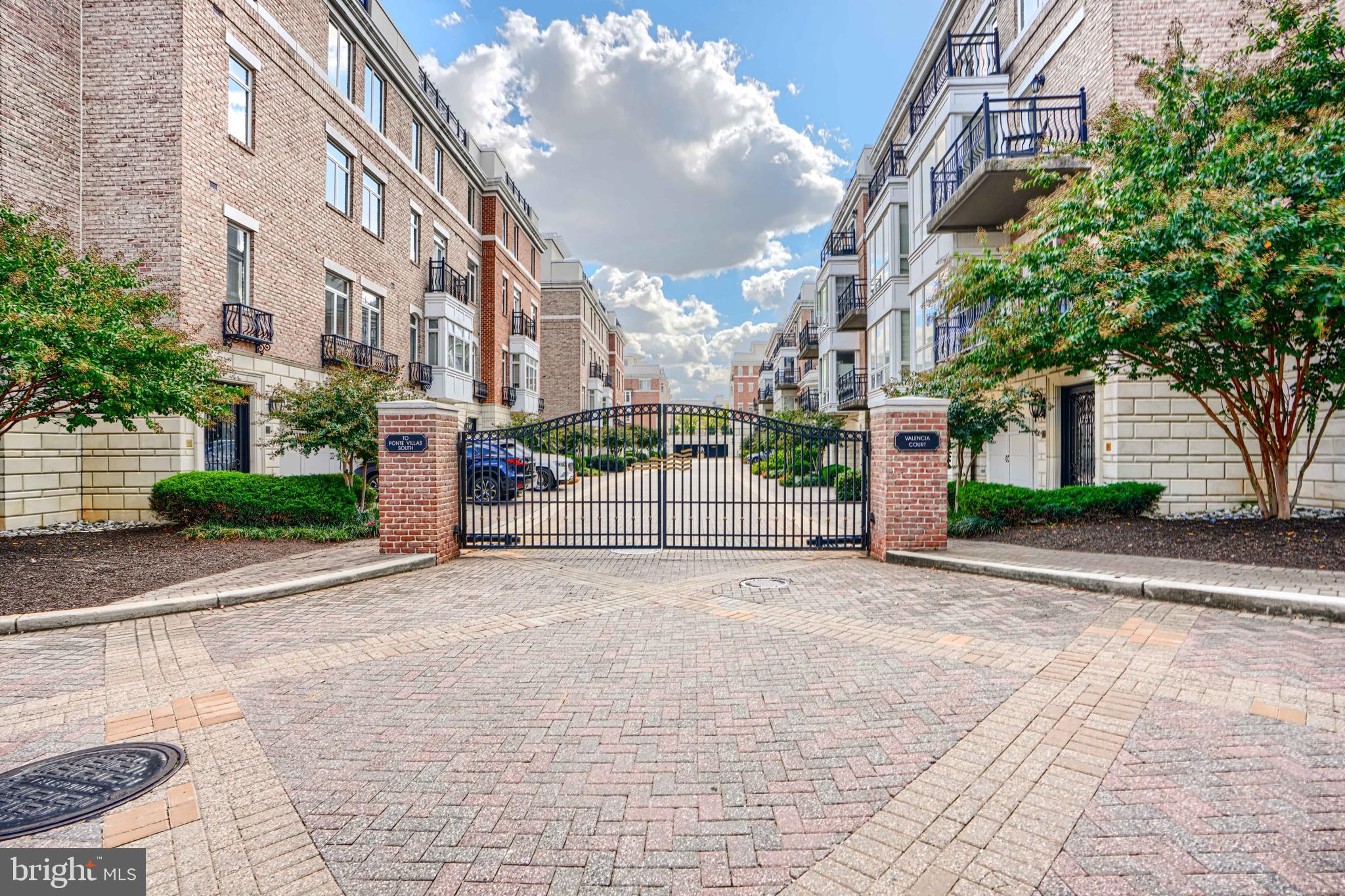 900 VALENCIA COURT 188