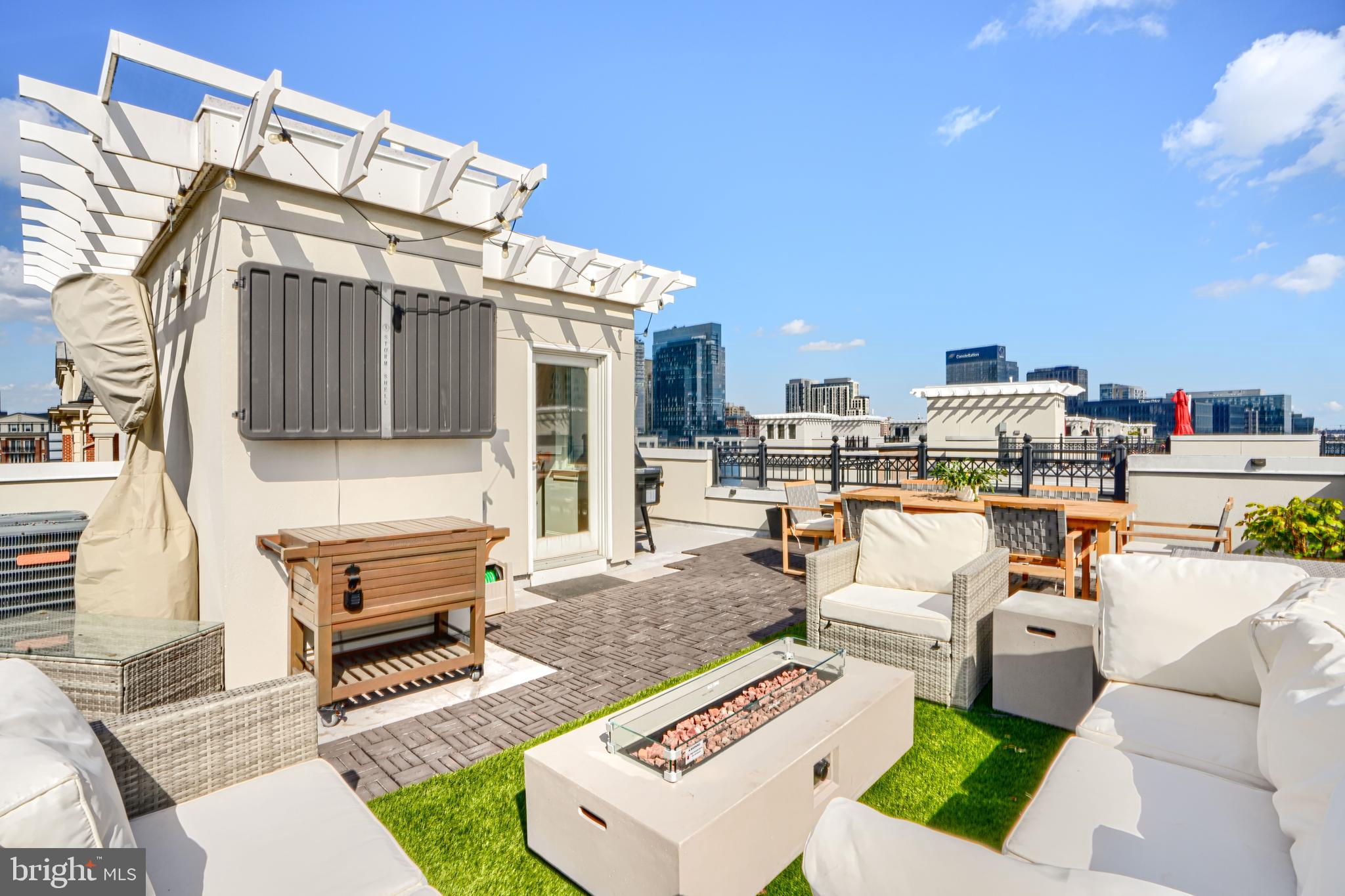 900 VALENCIA COURT 188