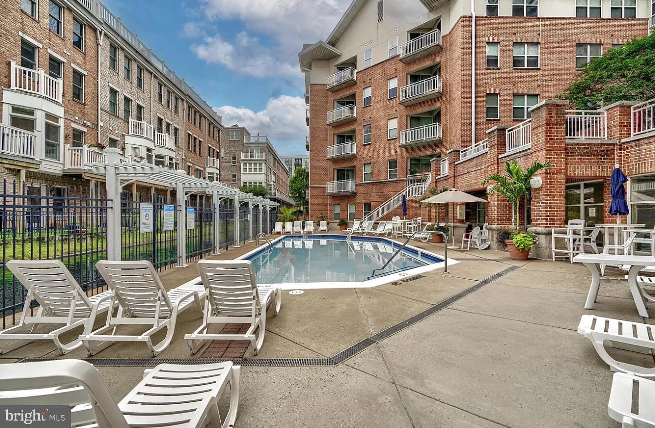 900 VALENCIA COURT 188