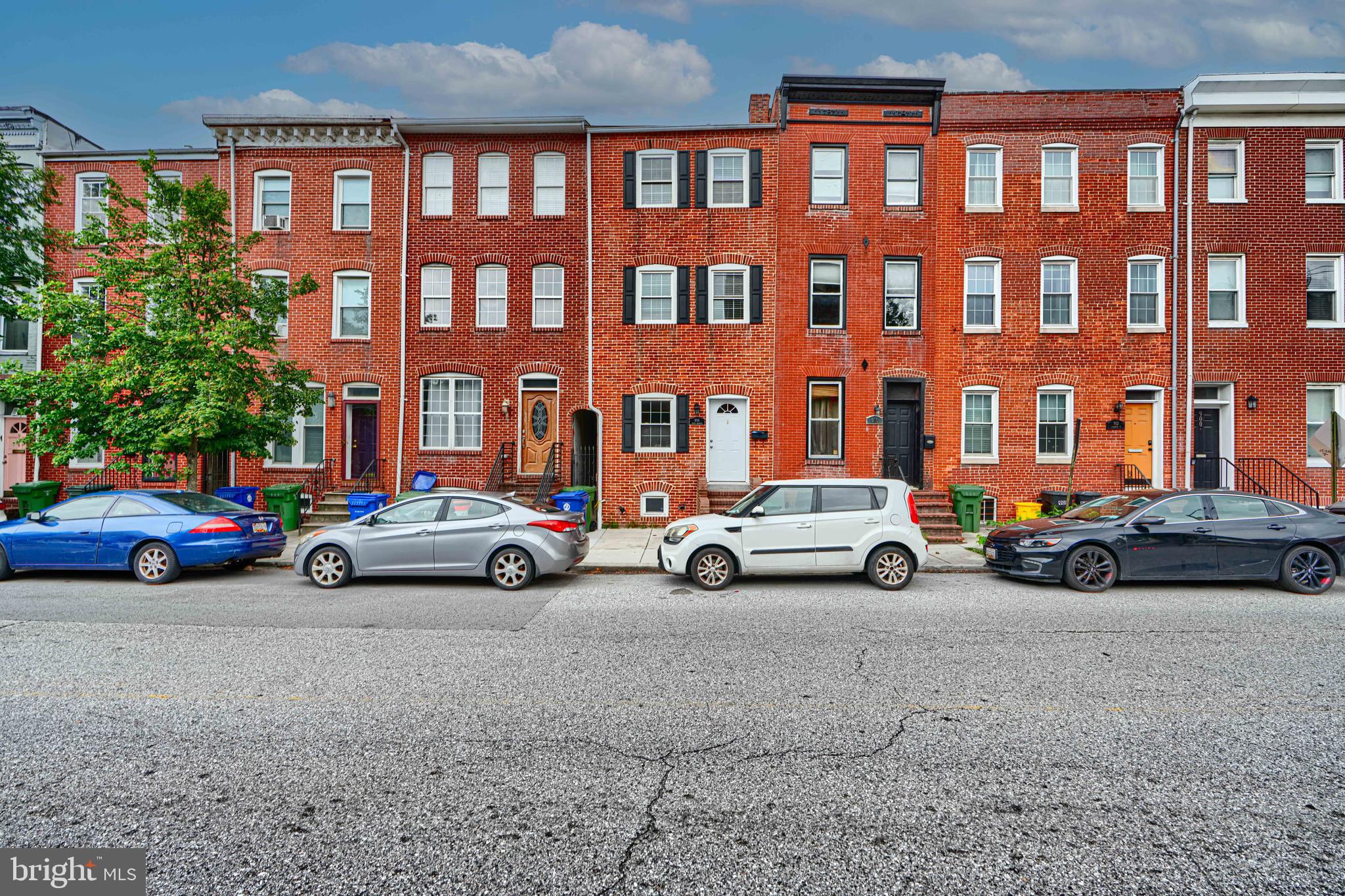 906 S HANOVER STREET
