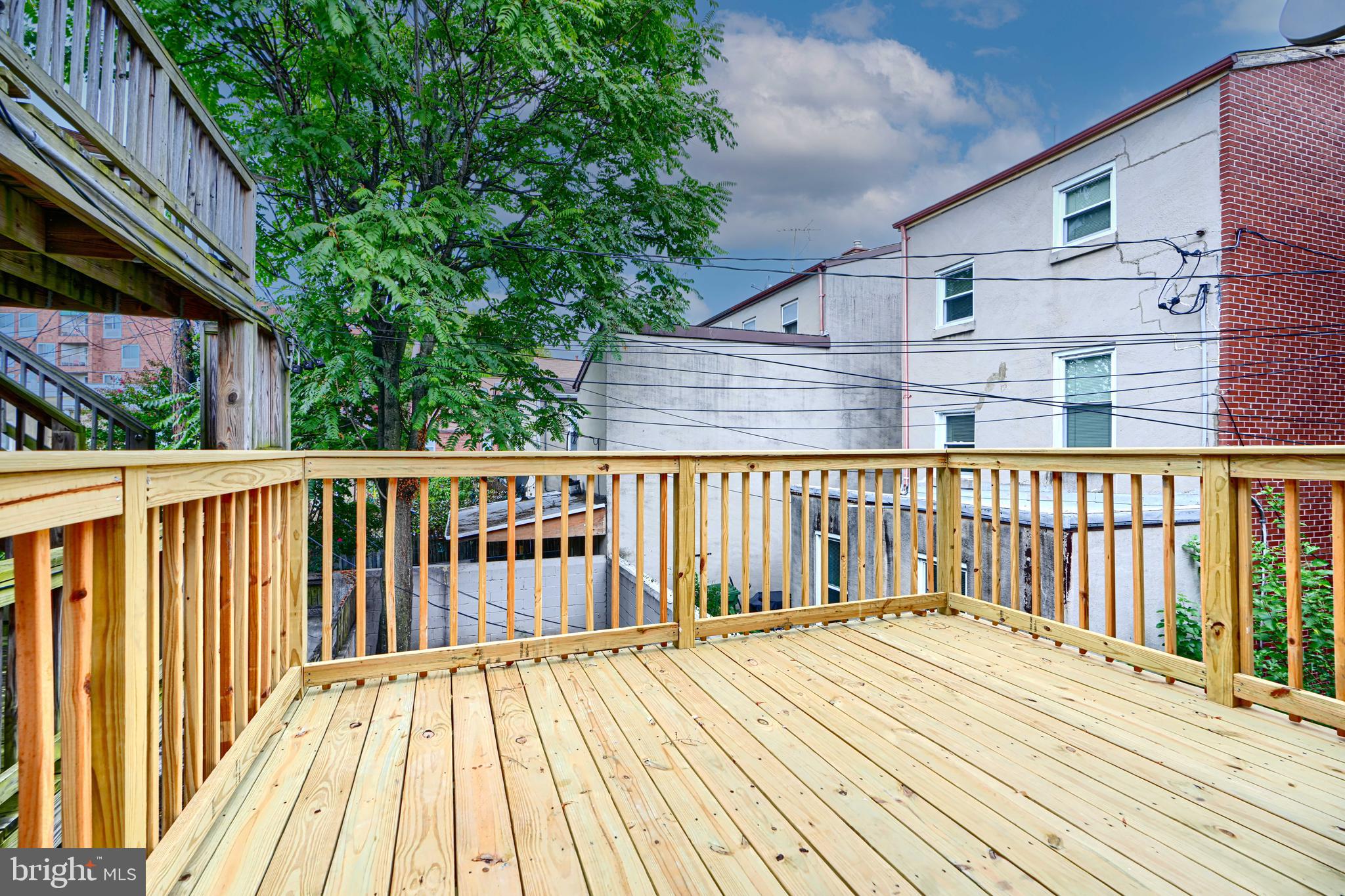 906 S HANOVER STREET