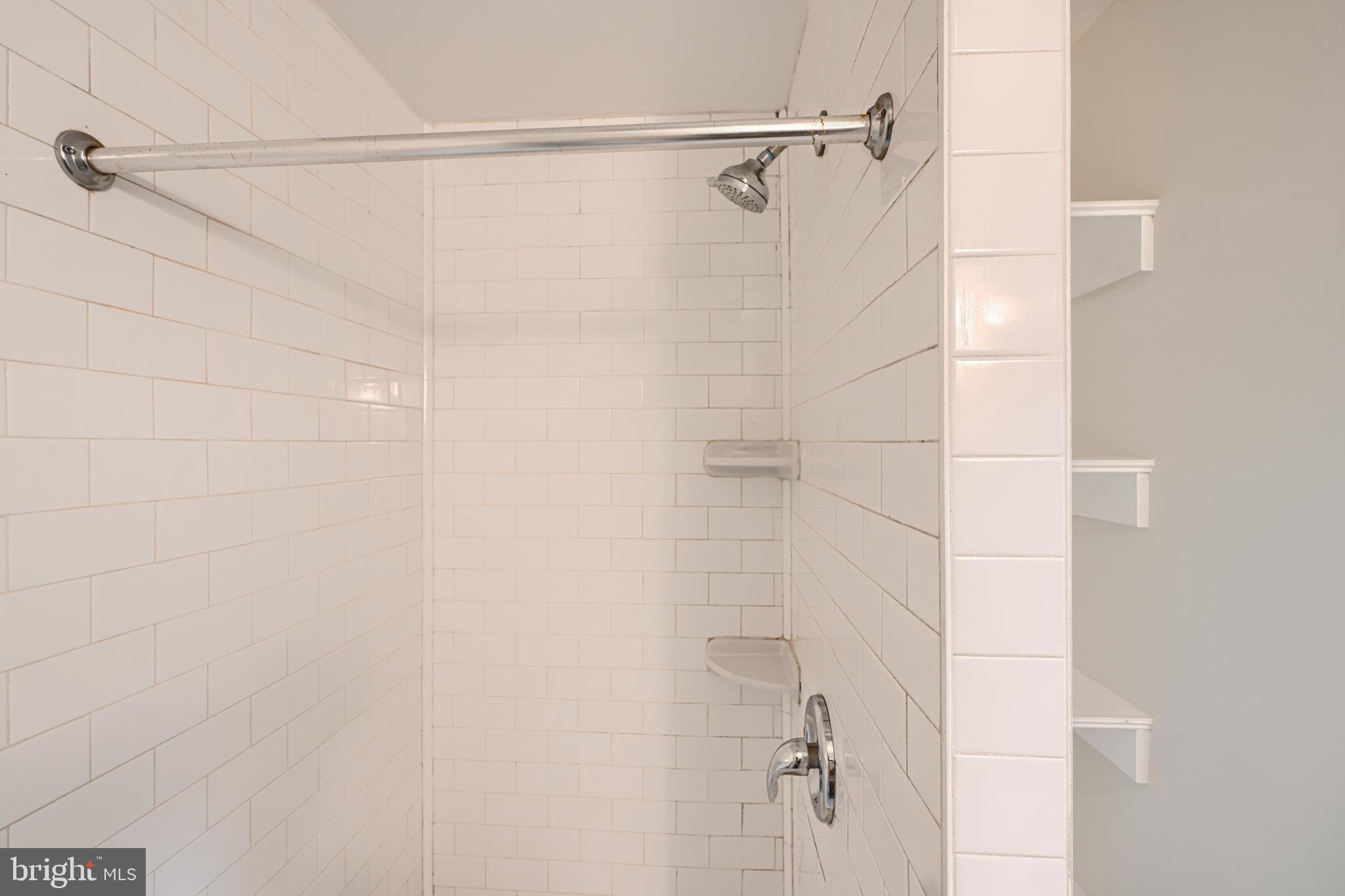 906 S HANOVER STREET