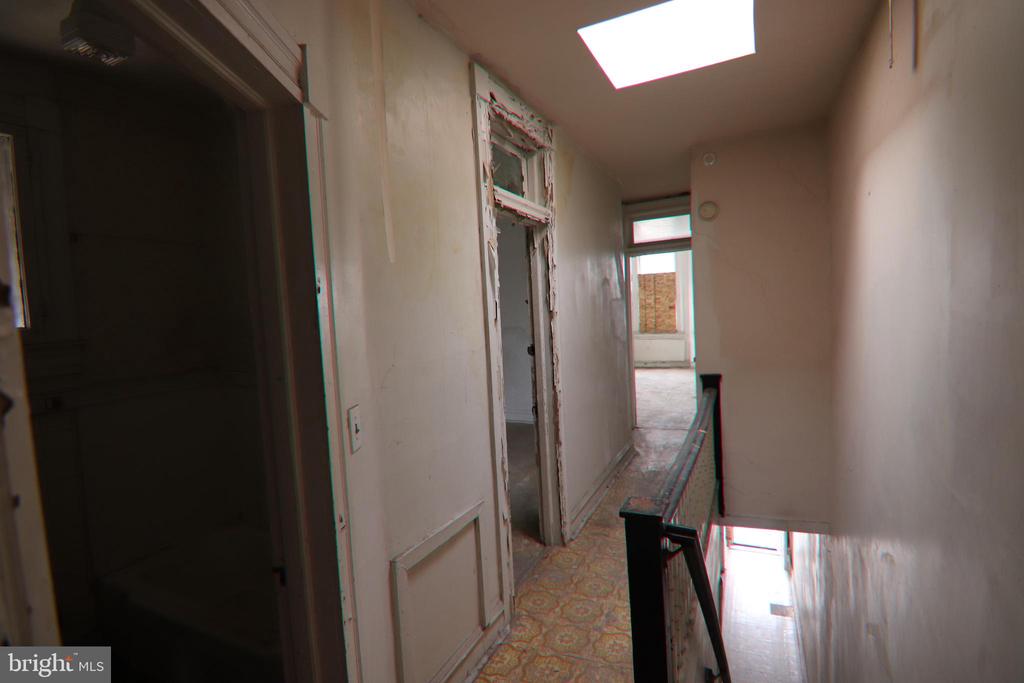 2317 ANNAPOLIS ROAD