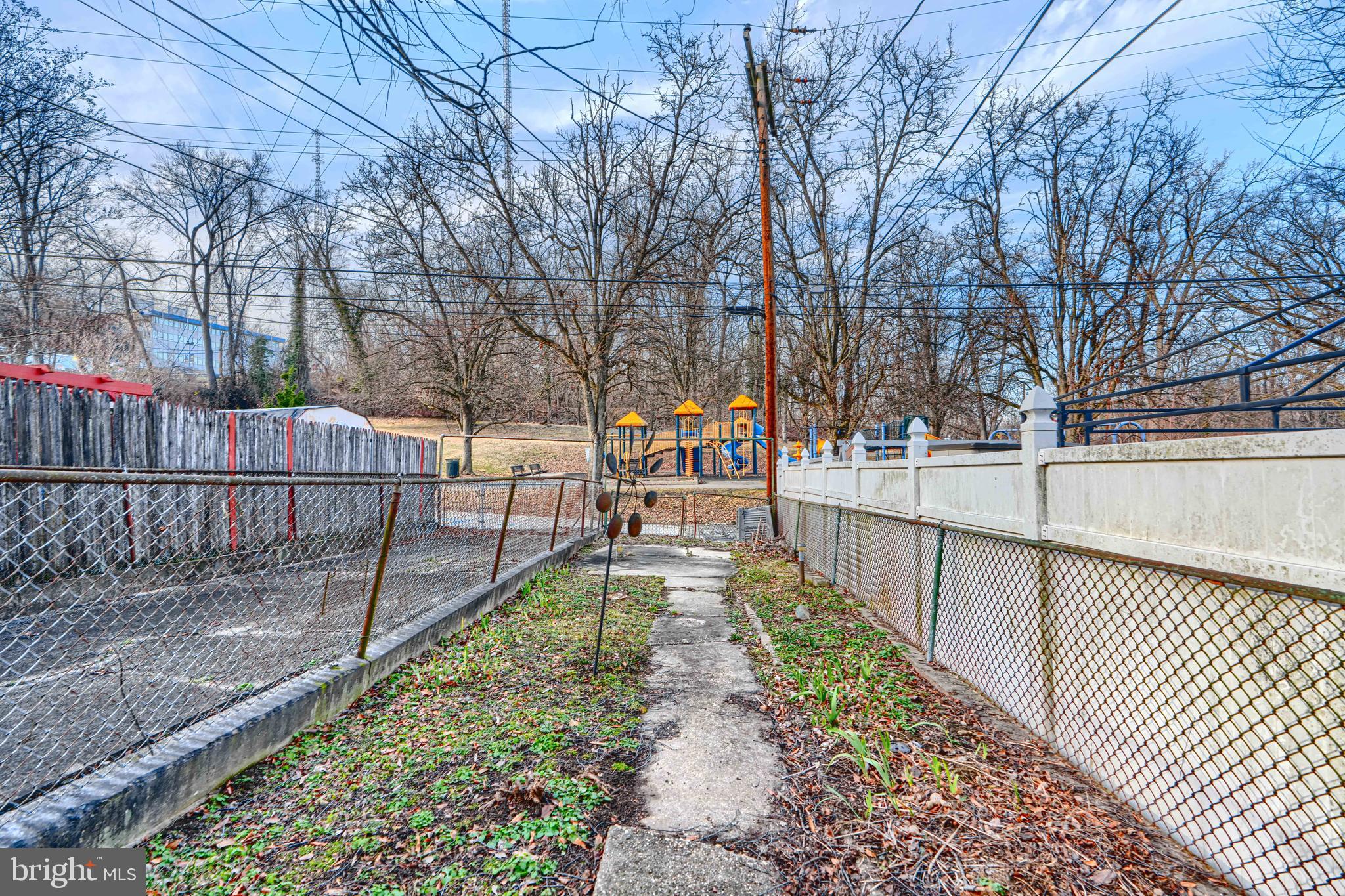 2008 ROCKROSE AVENUE