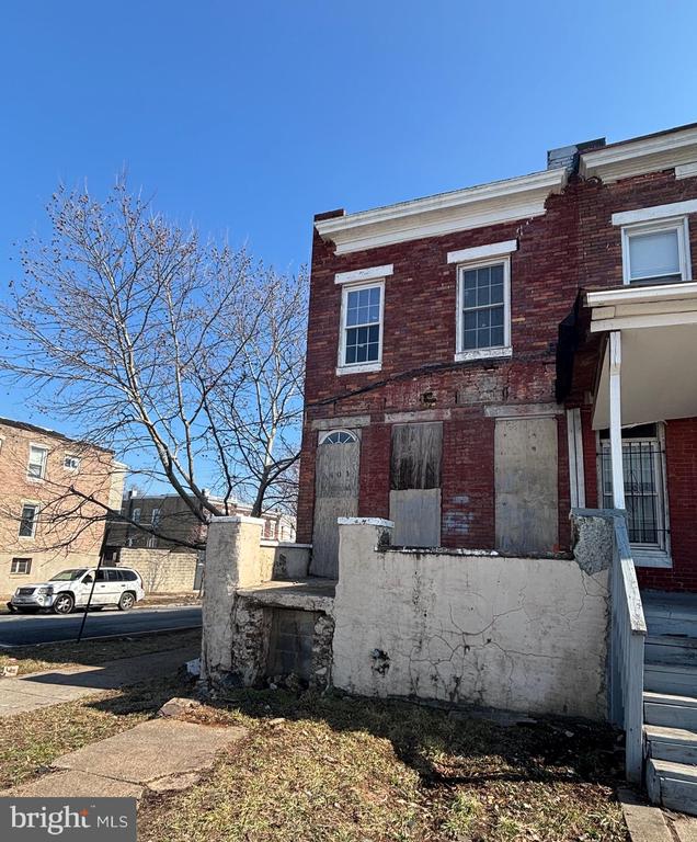 2401 ANNAPOLIS ROAD