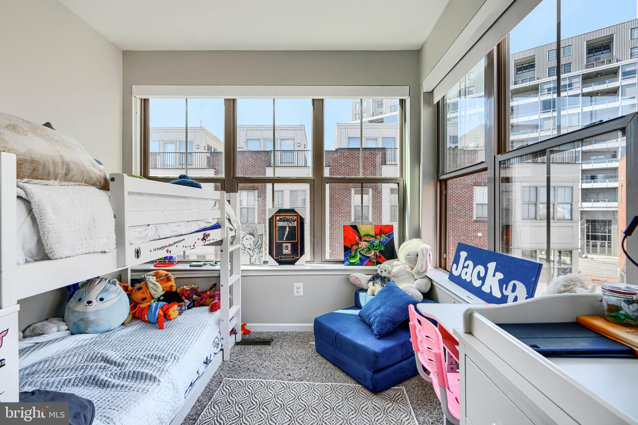 1313 BENJAMIN STREET