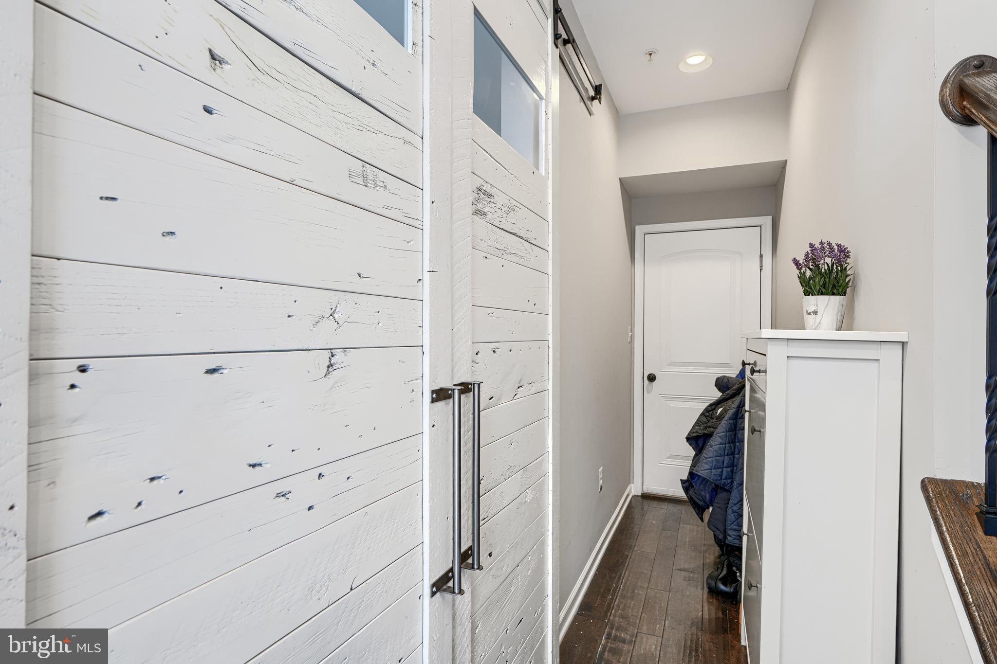 1313 BENJAMIN STREET