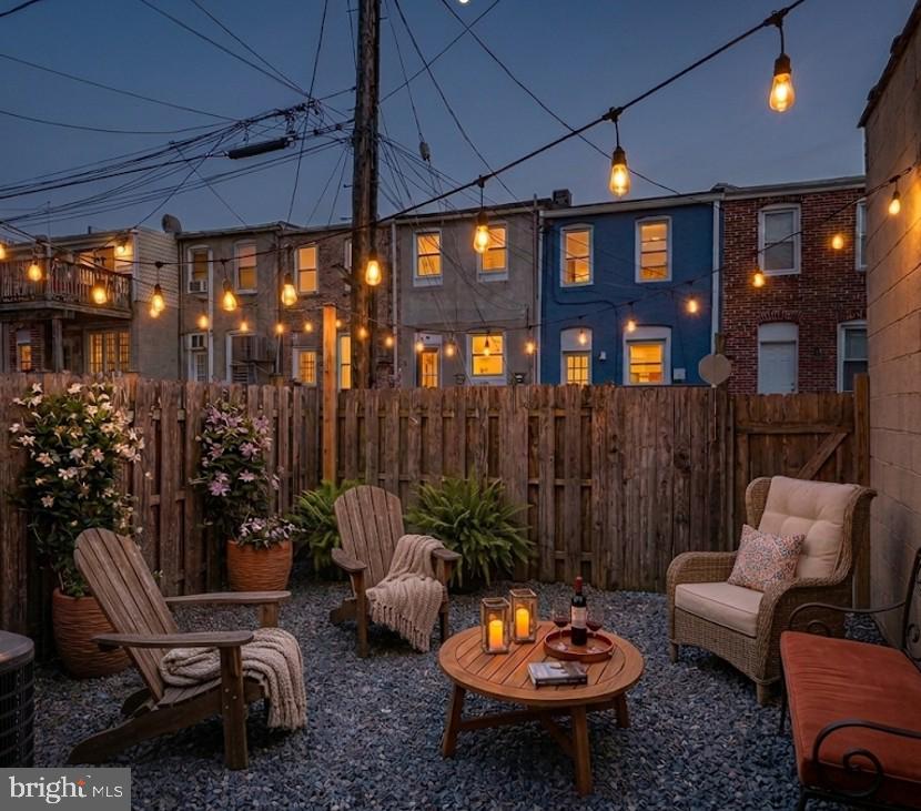 135 W OSTEND STREET