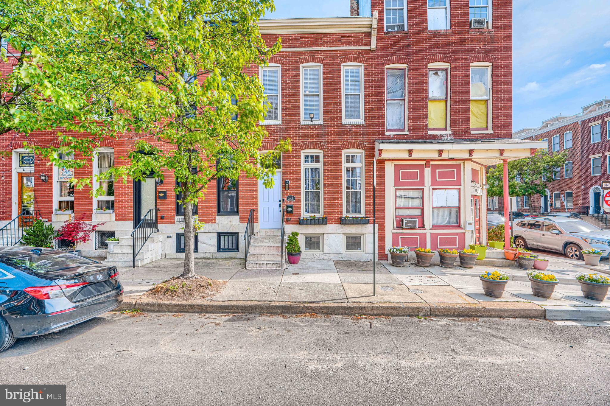135 W OSTEND STREET