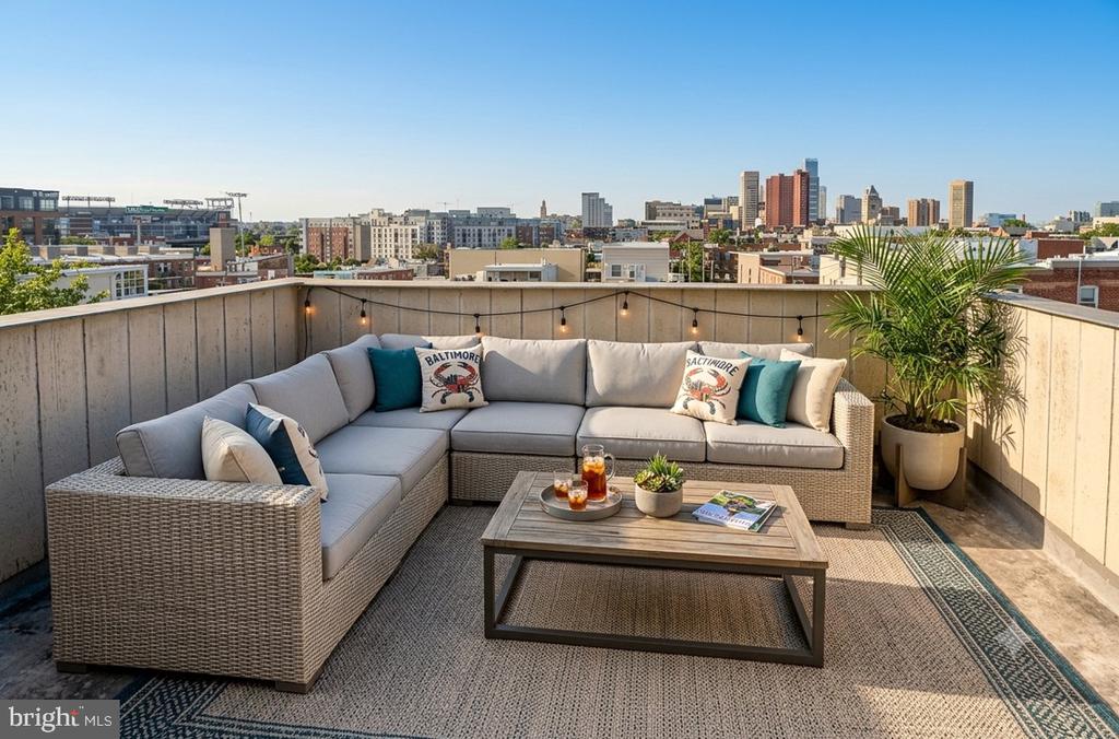101 W CLEMENT STREET W