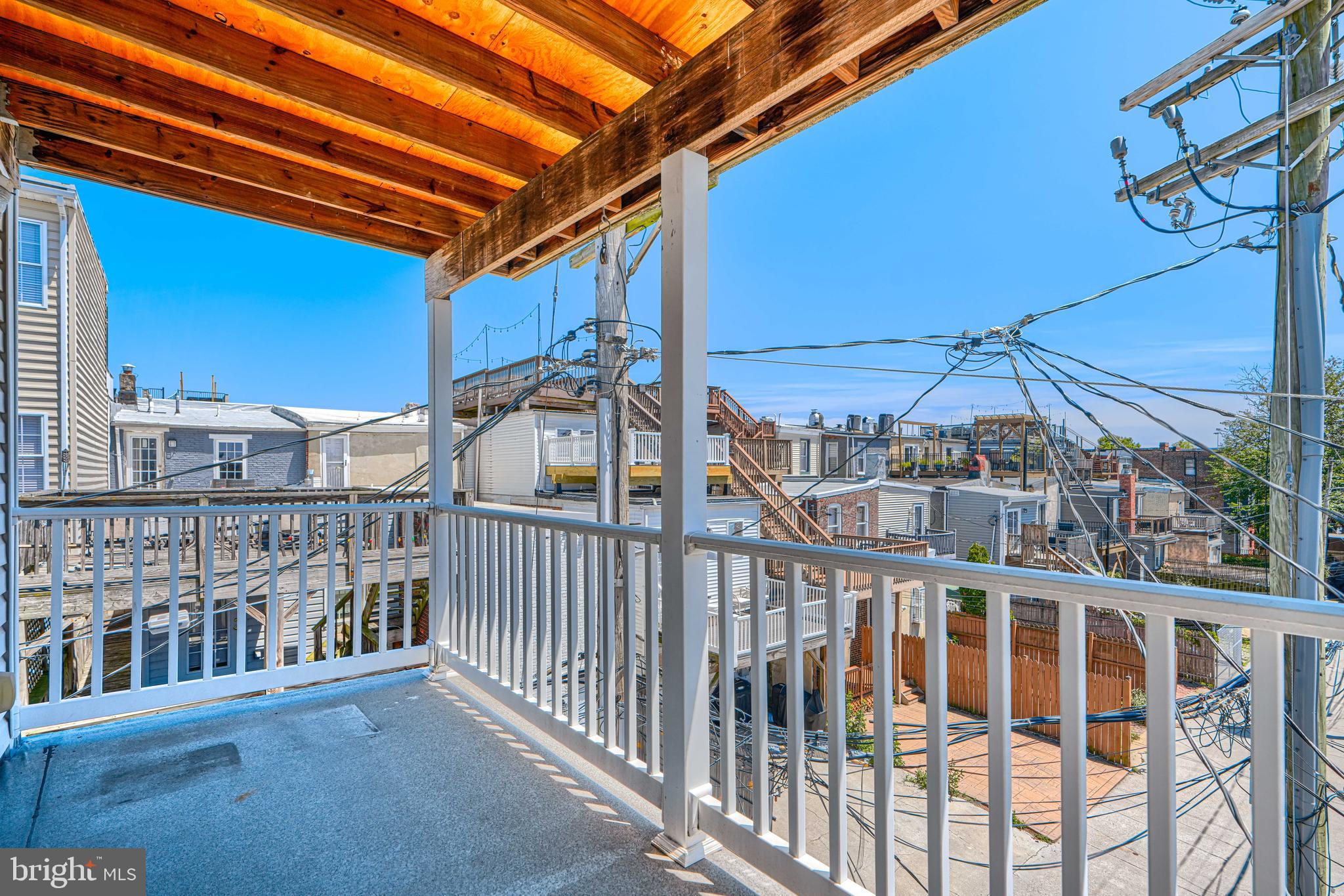 101 W CLEMENT STREET W