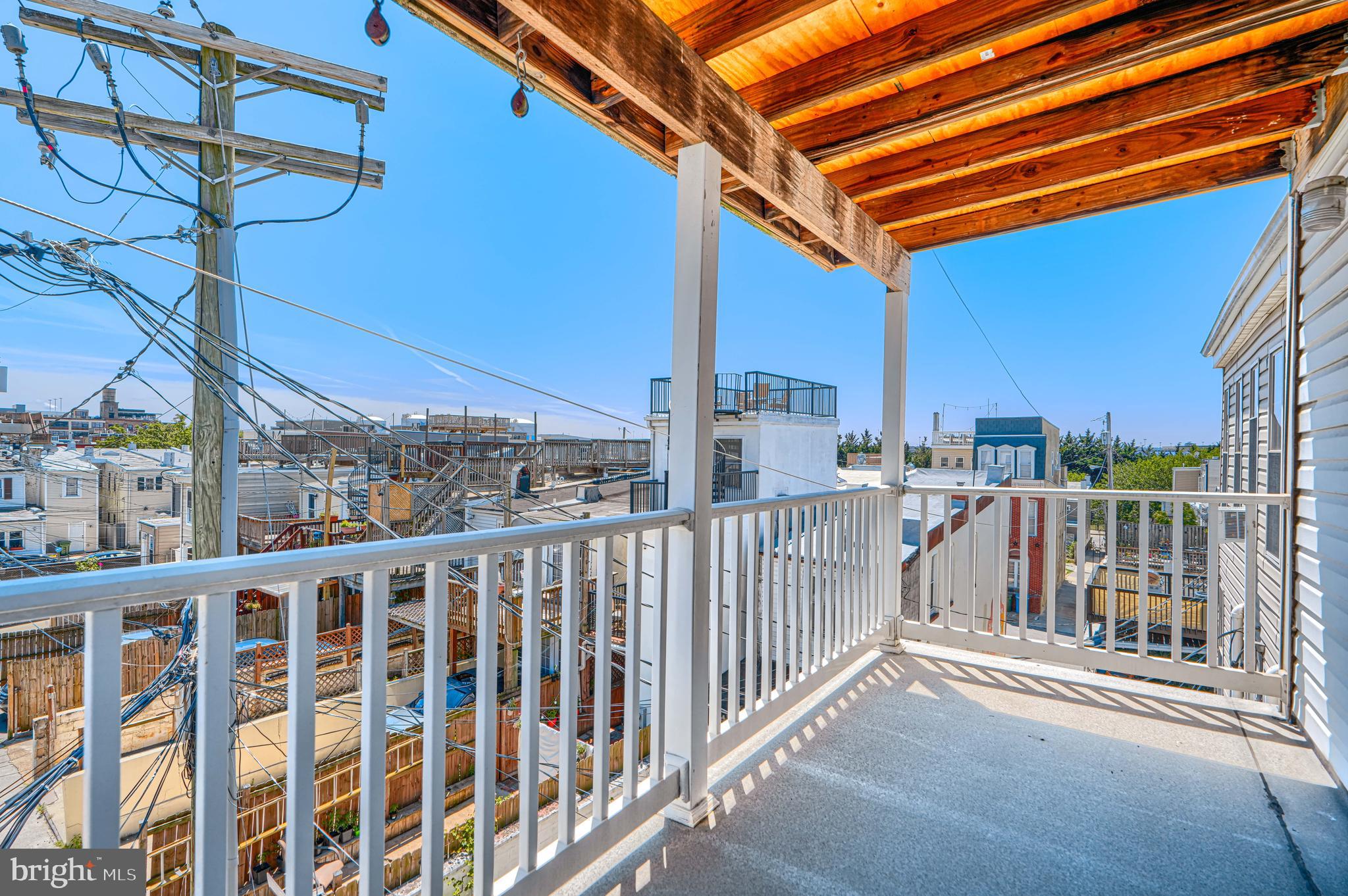 101 W CLEMENT STREET W
