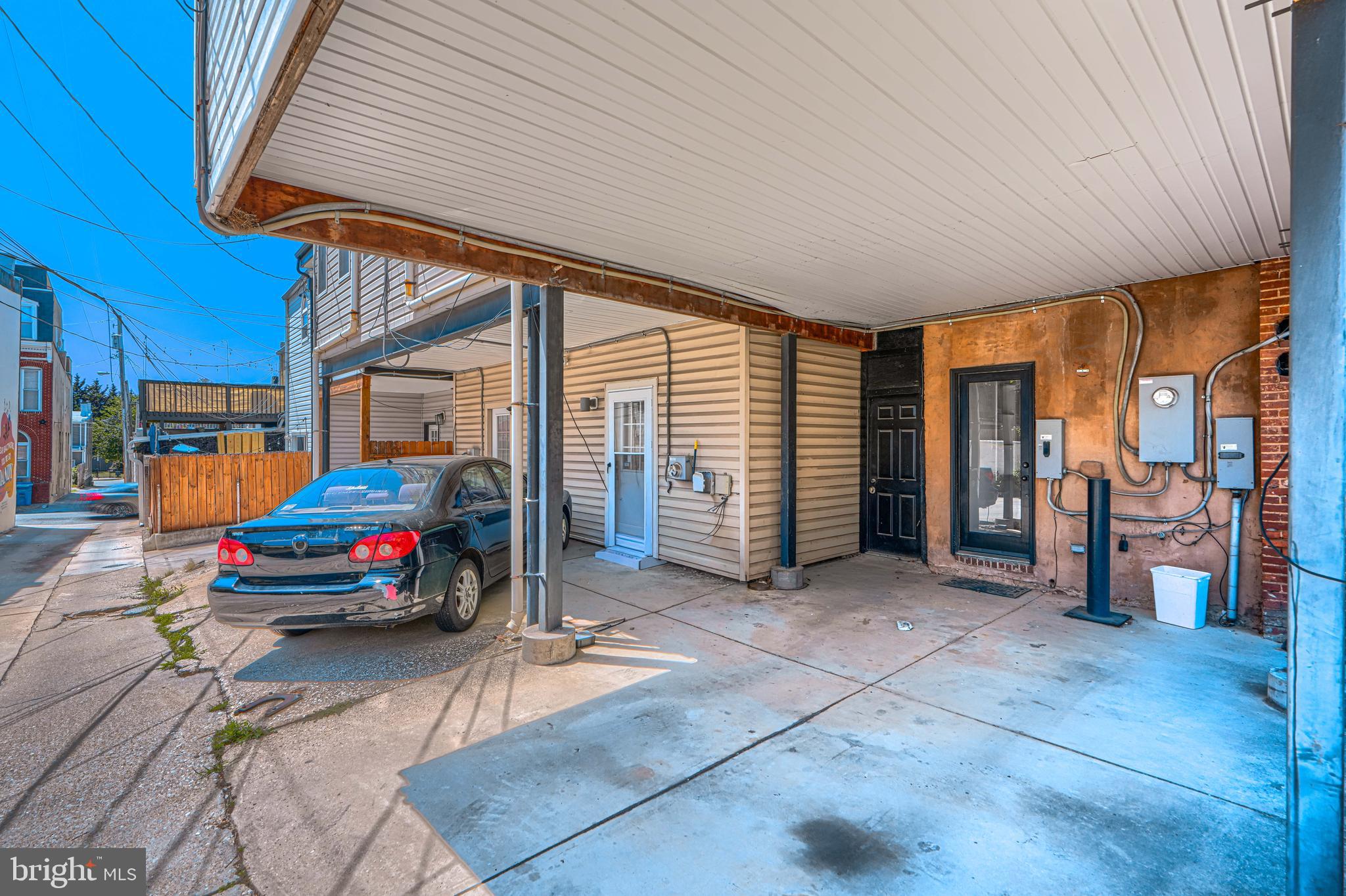 101 W CLEMENT STREET W