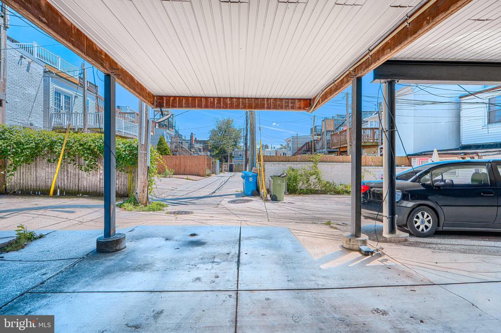 101 W CLEMENT STREET W