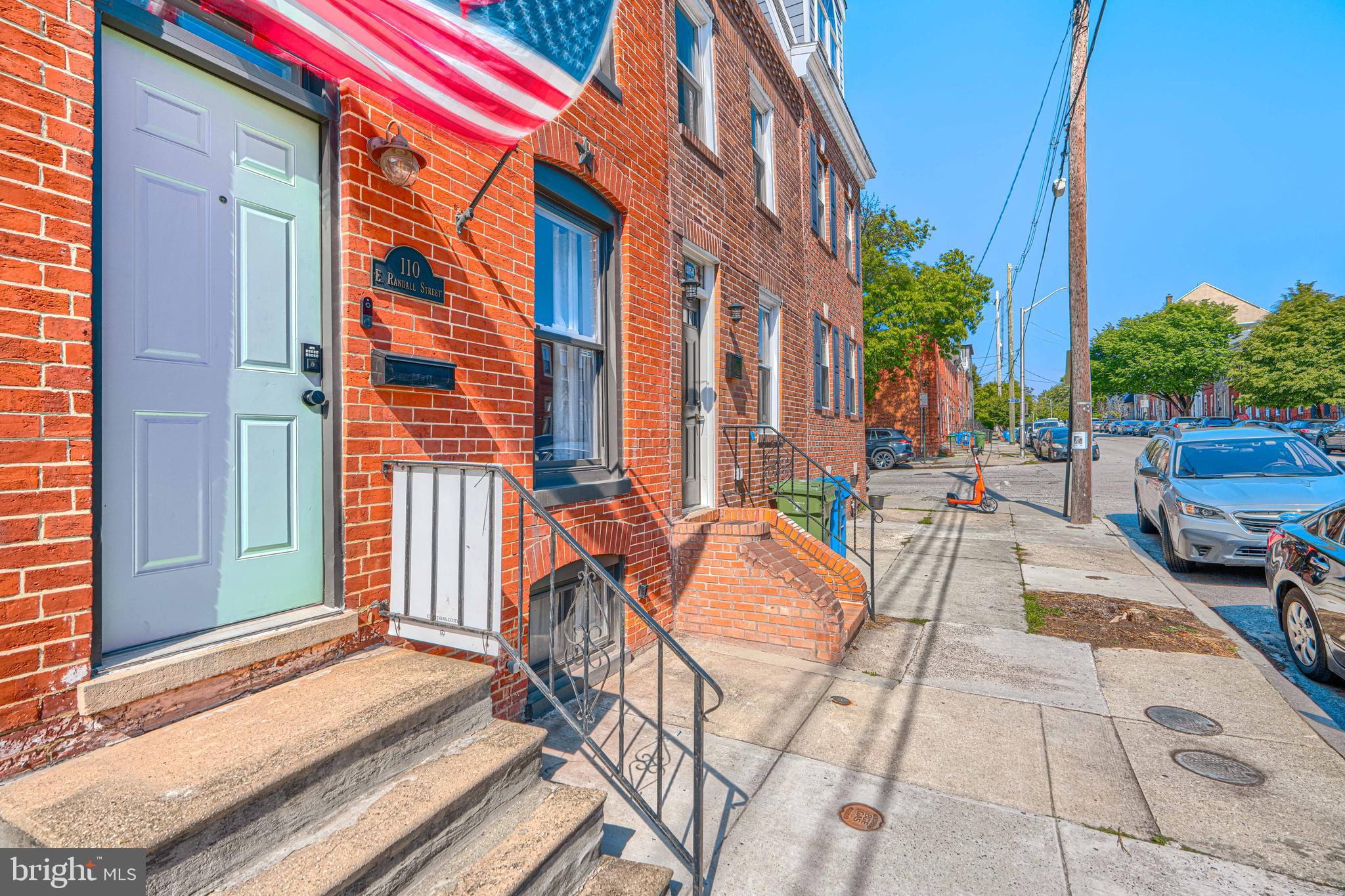 110 E RANDALL STREET E